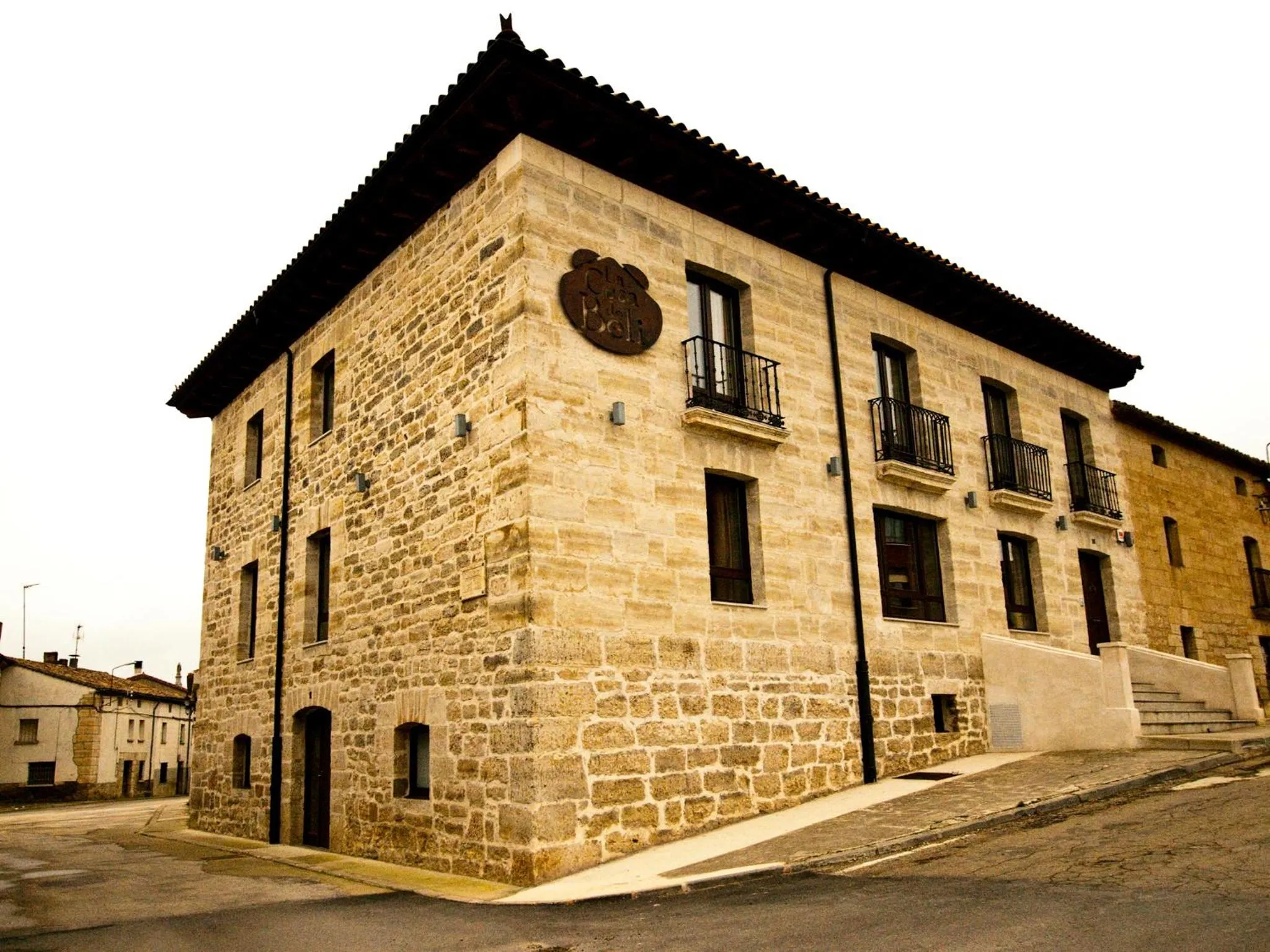 Facade/entrance in La Casa de Beli