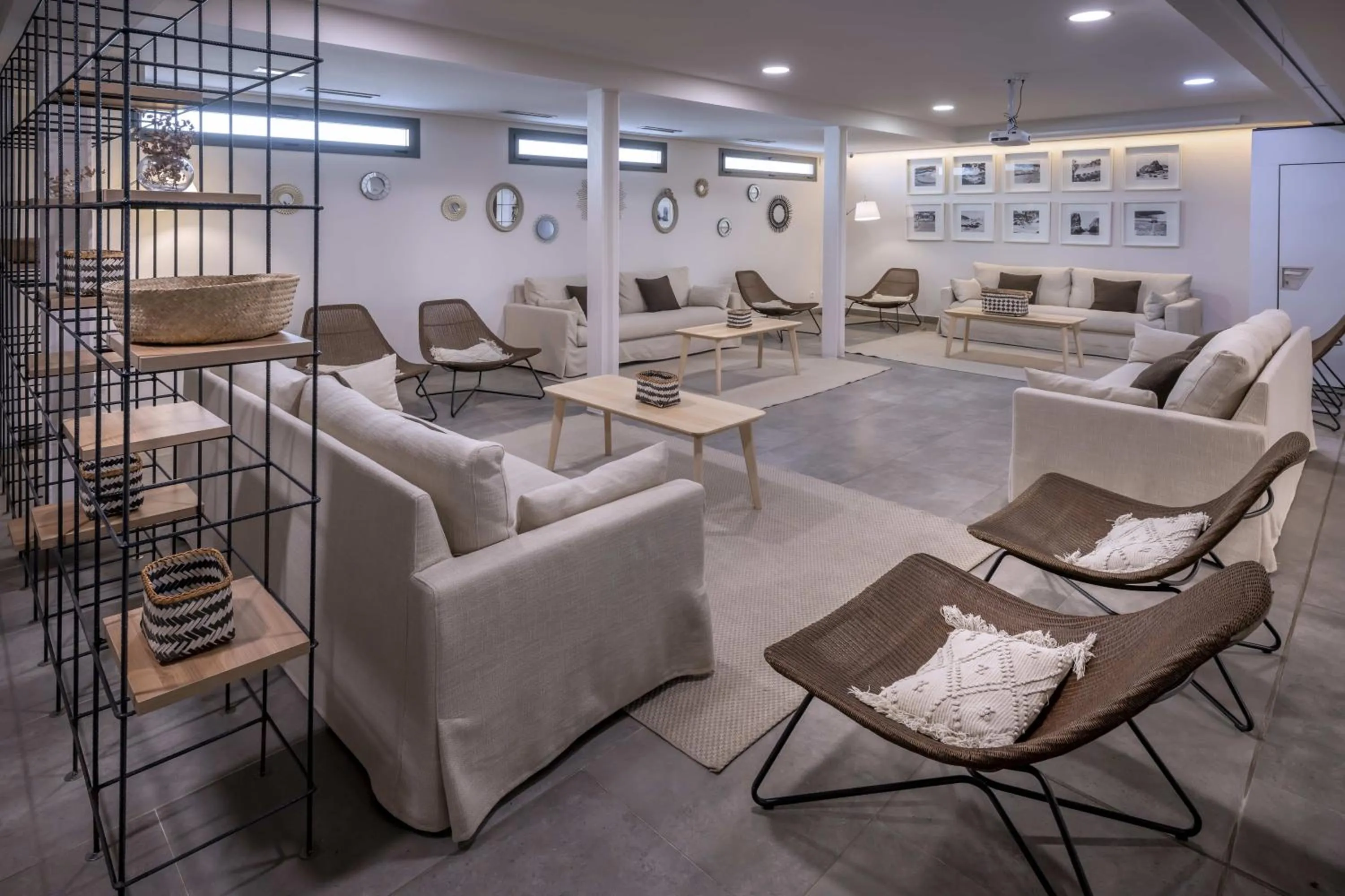 Communal lounge/ TV room in GHT Sa Riera