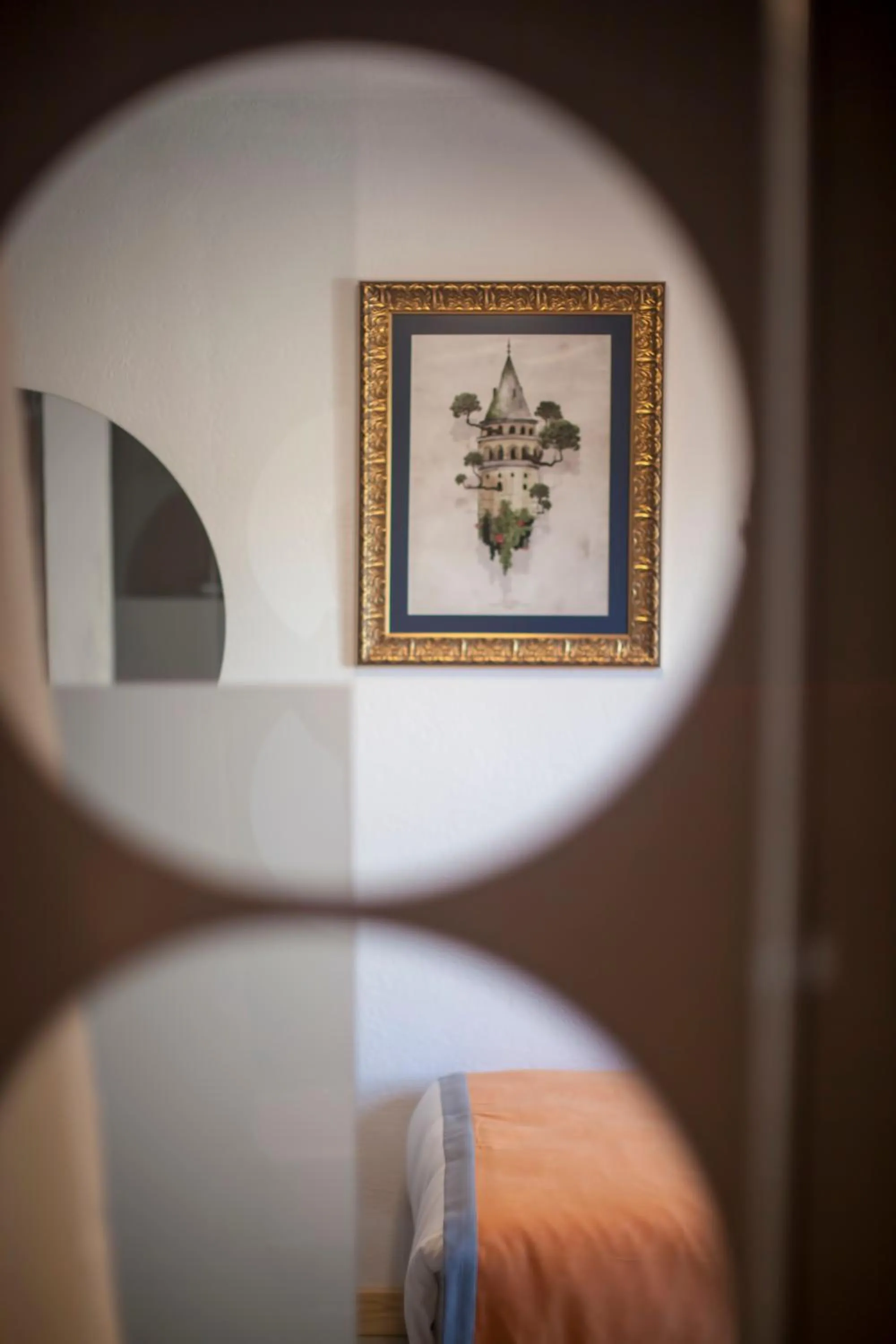 Decorative detail, Bed in Vavien Hotel