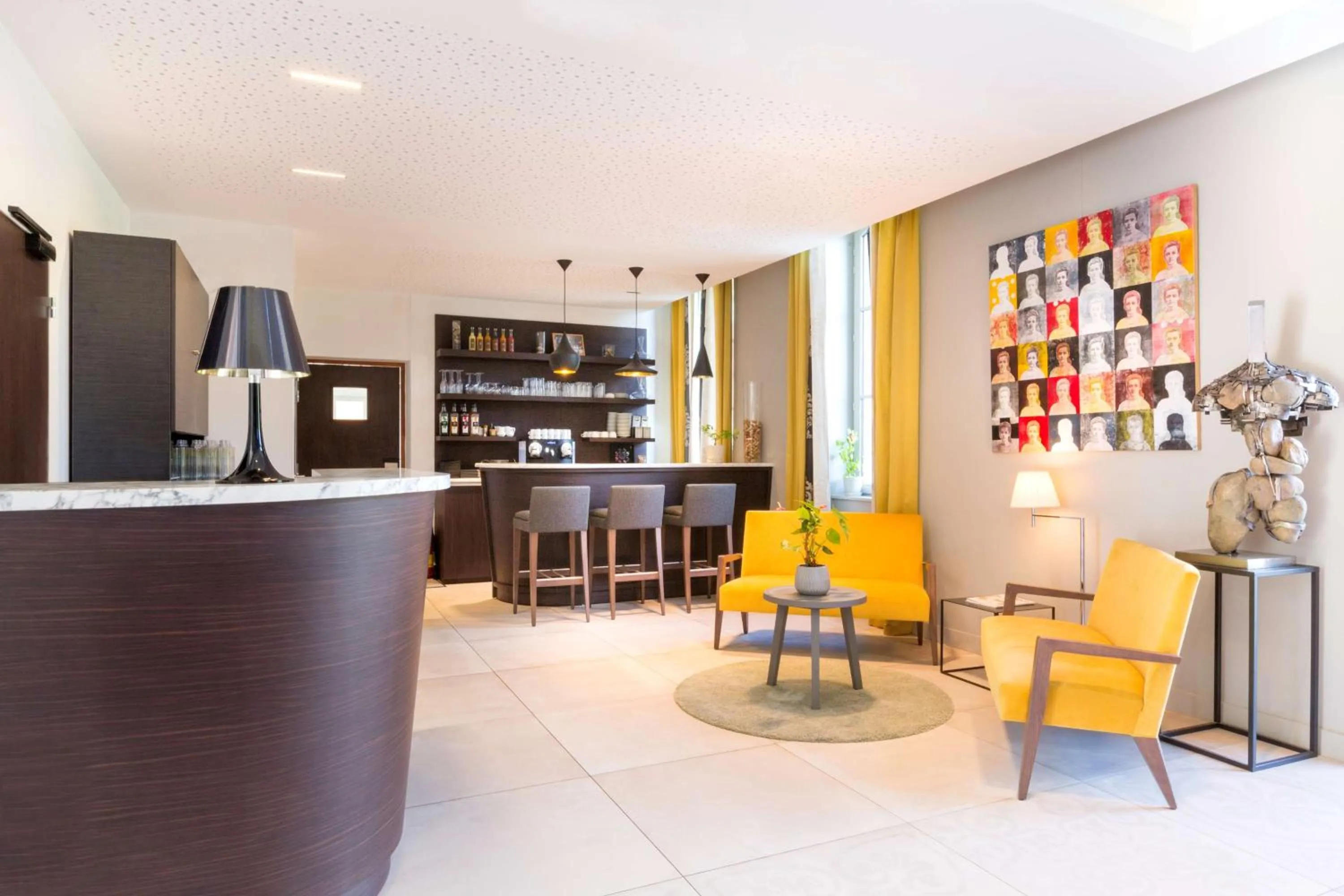 Lobby or reception in Best Western Premier Le Domaine de Montjoie