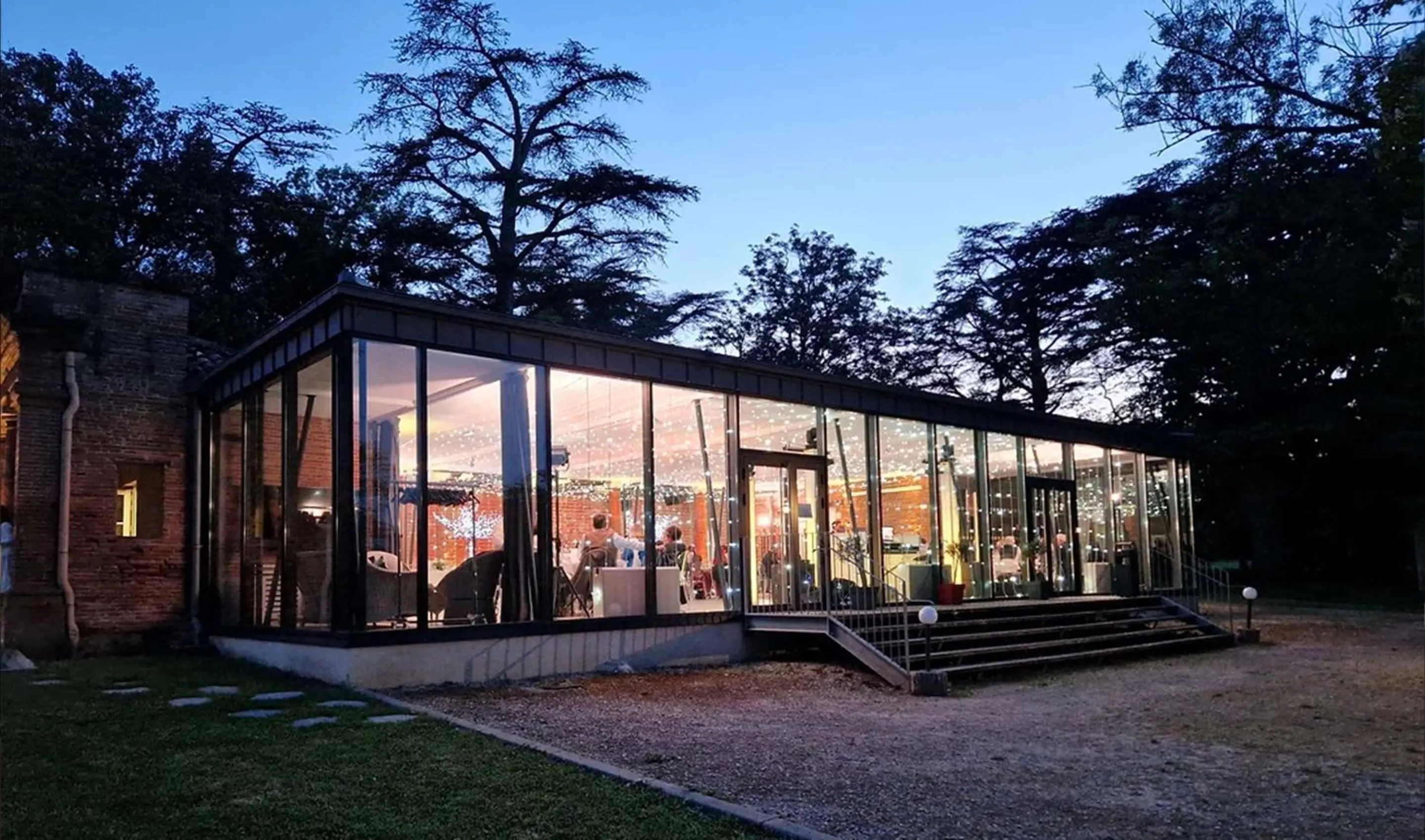 wedding in Best Western Premier Le Domaine de Montjoie