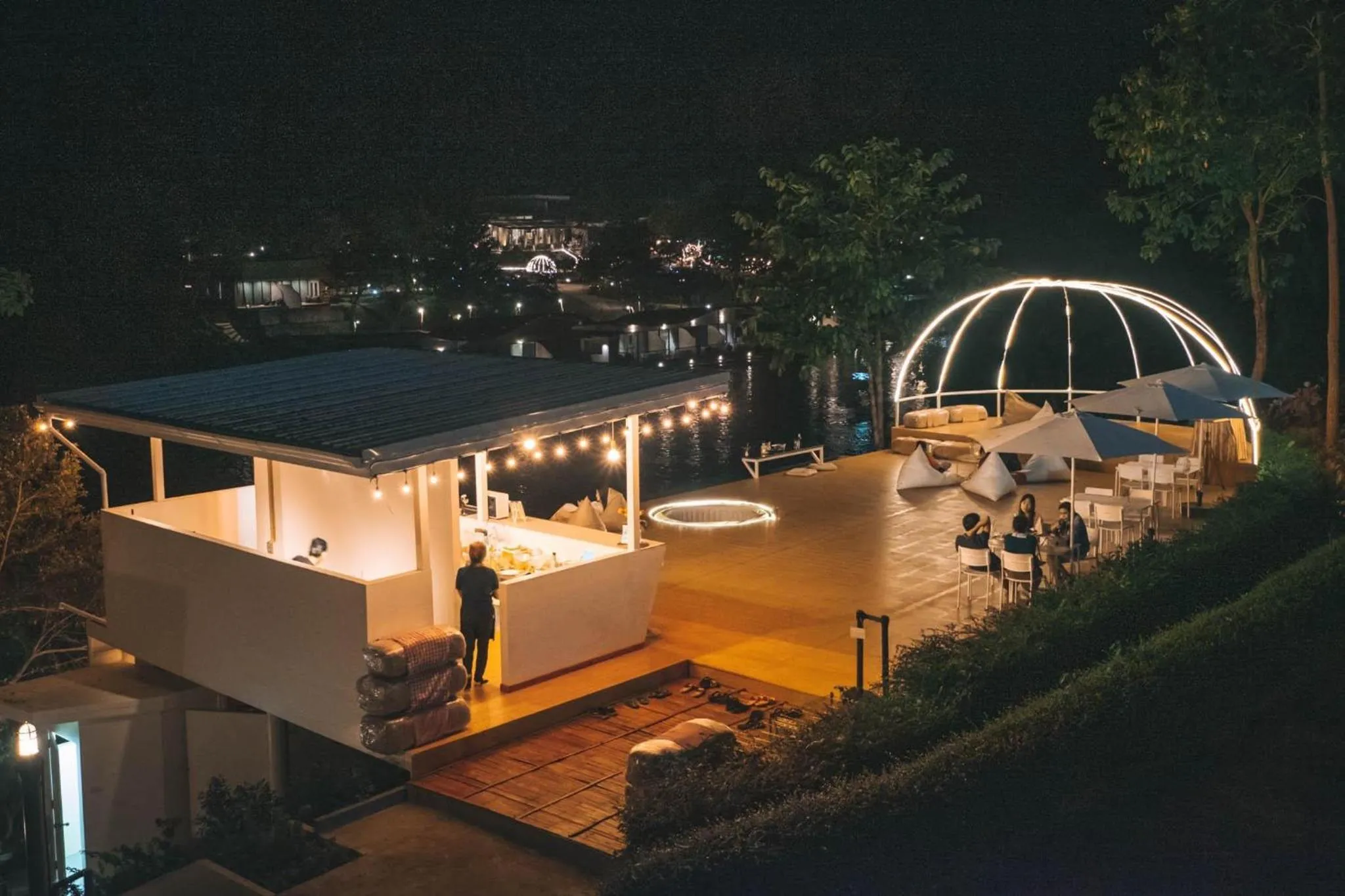 Restaurant/places to eat in Baanpufa Resort