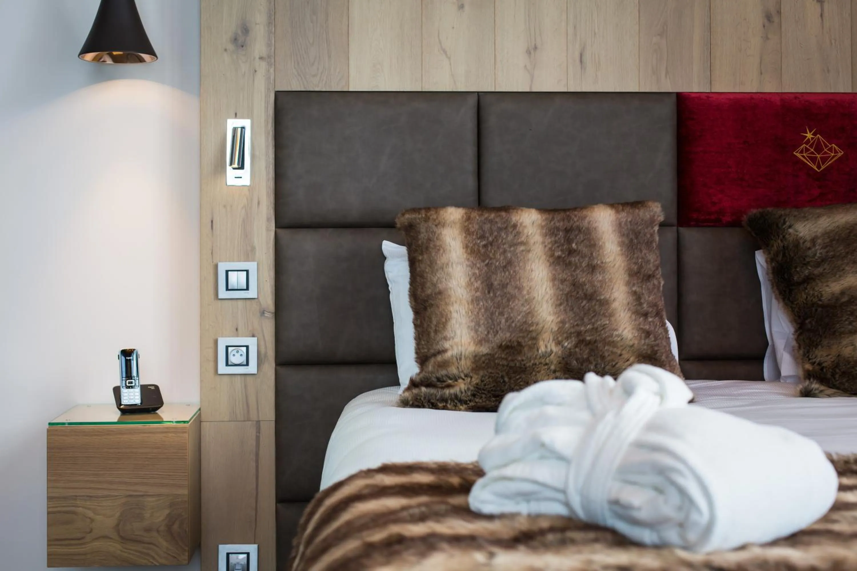 Bed in Hôtel Taj-I Mah by Les Etincelles