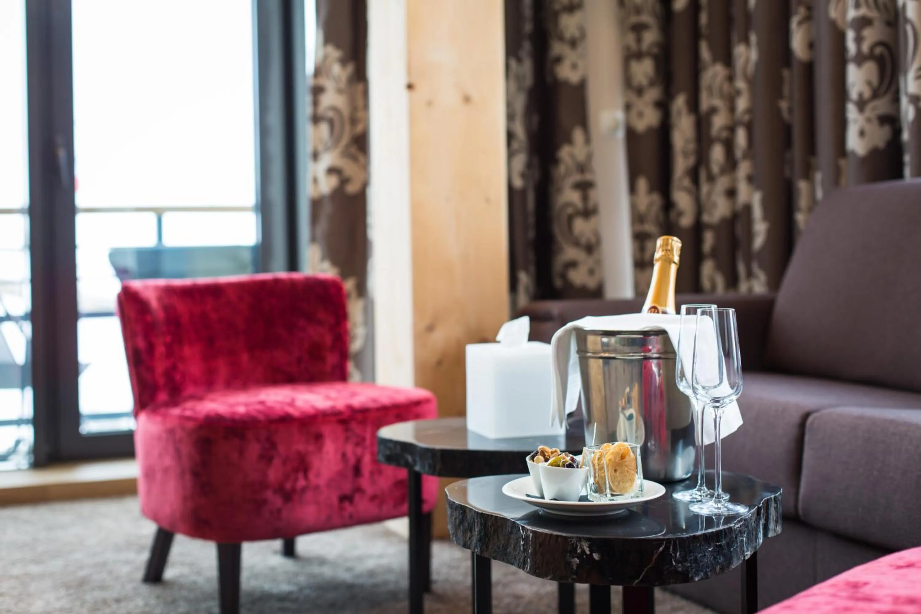 Seating area in Hôtel Taj-I Mah by Les Etincelles