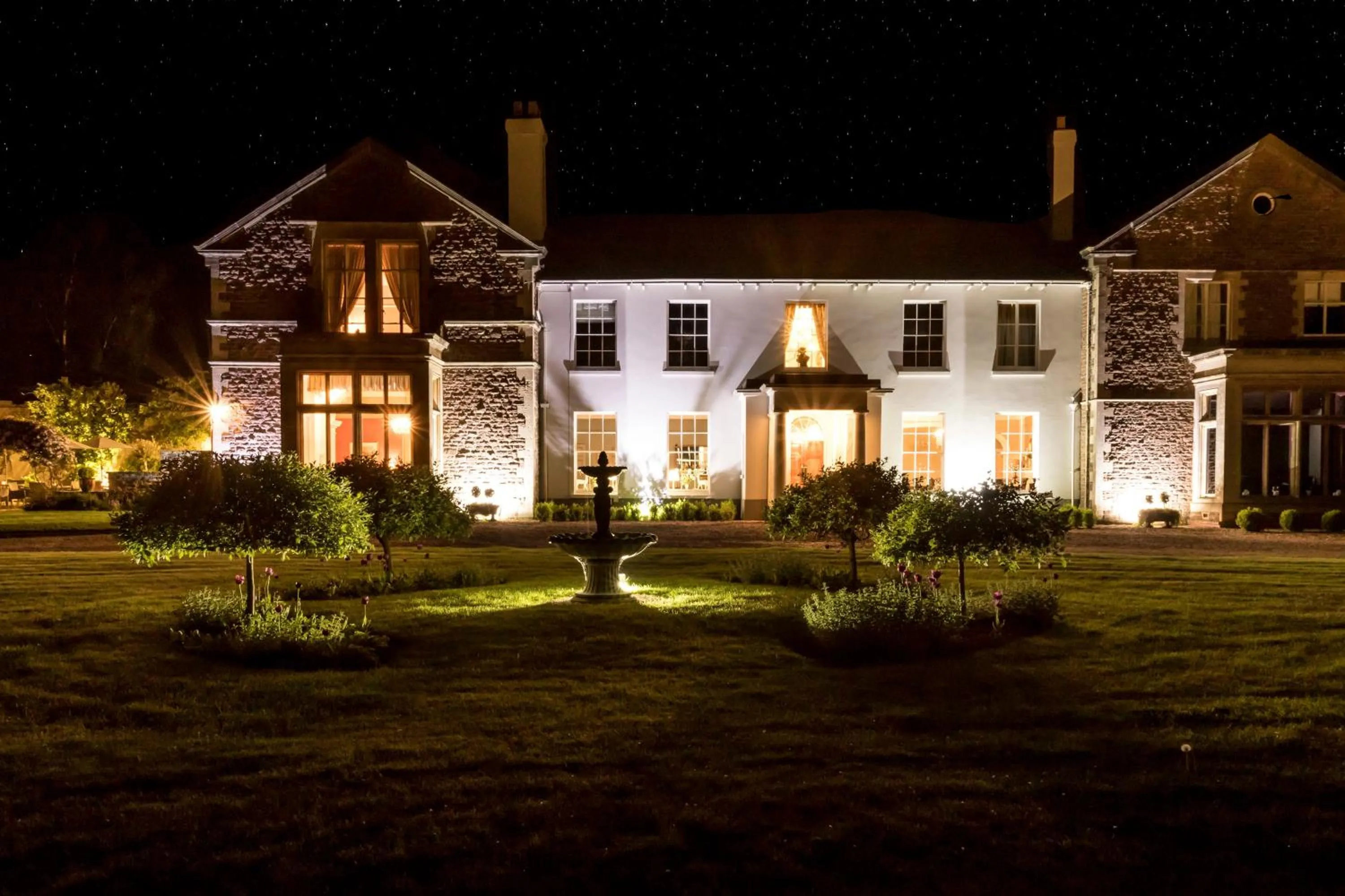 Property building in Glewstone Court Country House Hotel