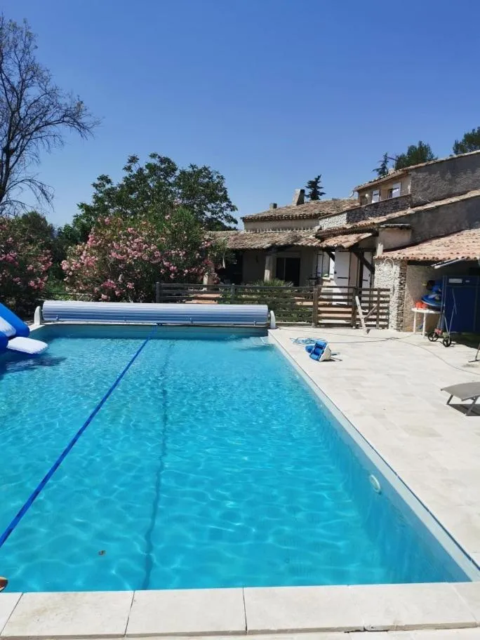 Swimming pool in Le Mas de Cocagne - Gite et Chambre d'hôte - Piscine et SPA