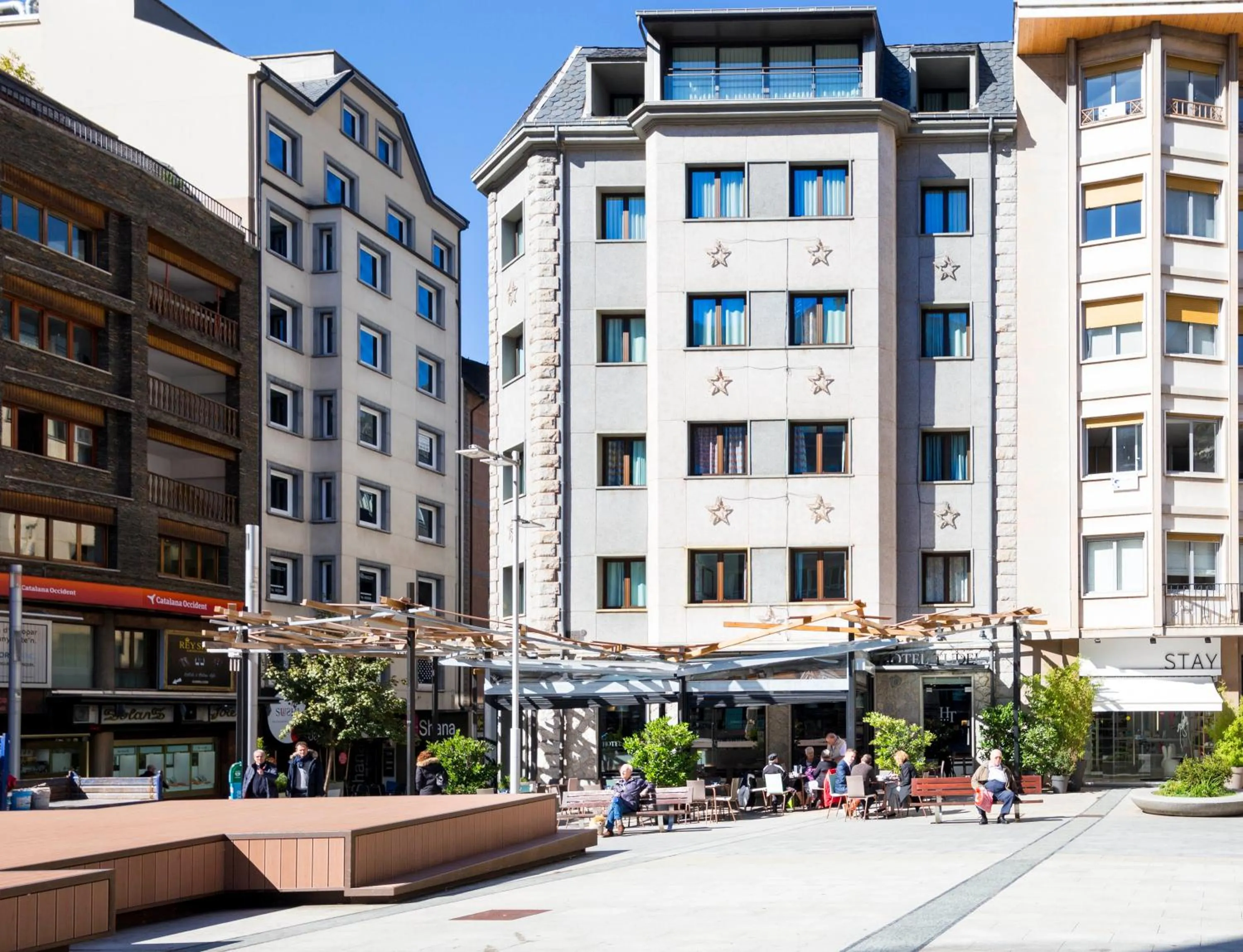 Facade/entrance in Tudel