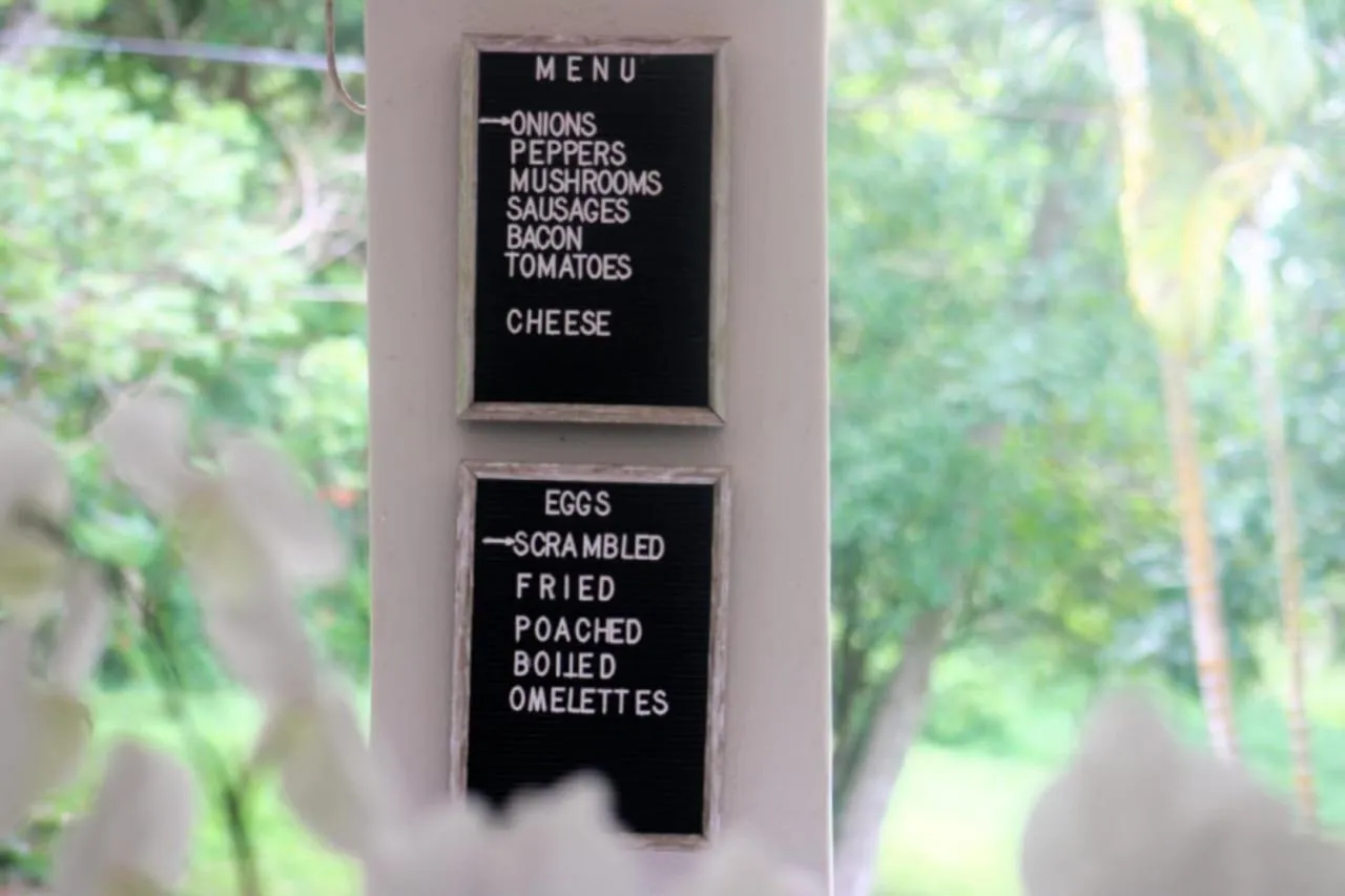 Breakfast in The Sandpiper