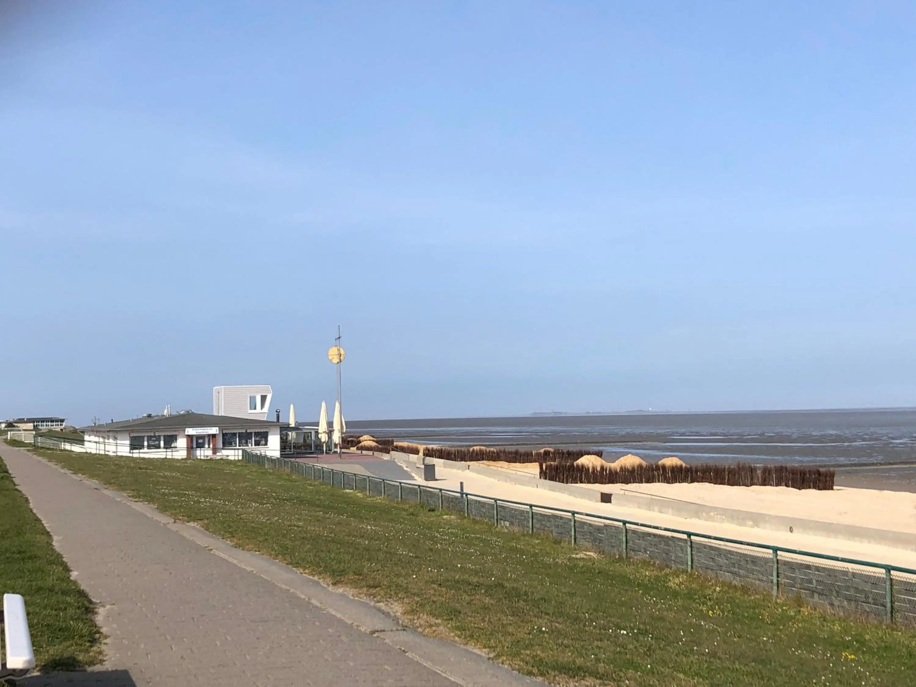Beach in Gästehaus Janßen