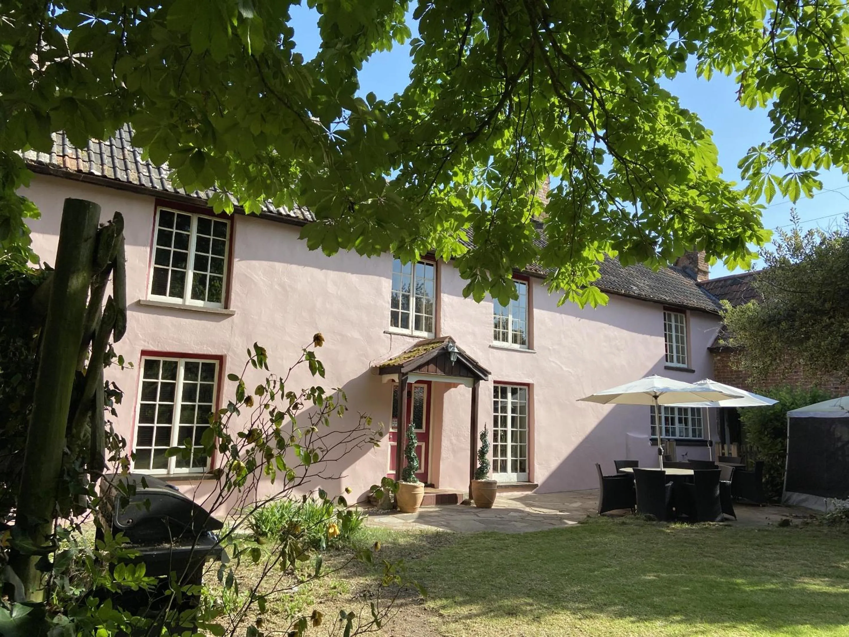 Property building in Yallands Farmhouse