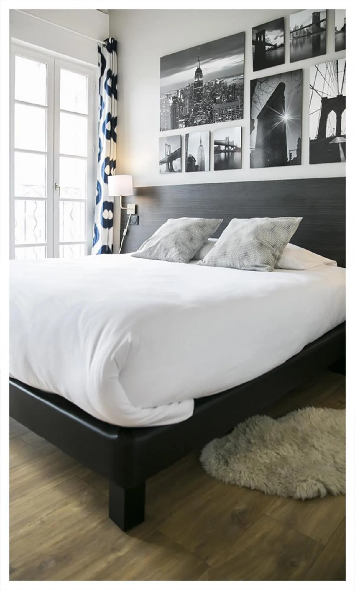 Photo of the whole room, Bed in URBAN LOFT & SPA Marseille