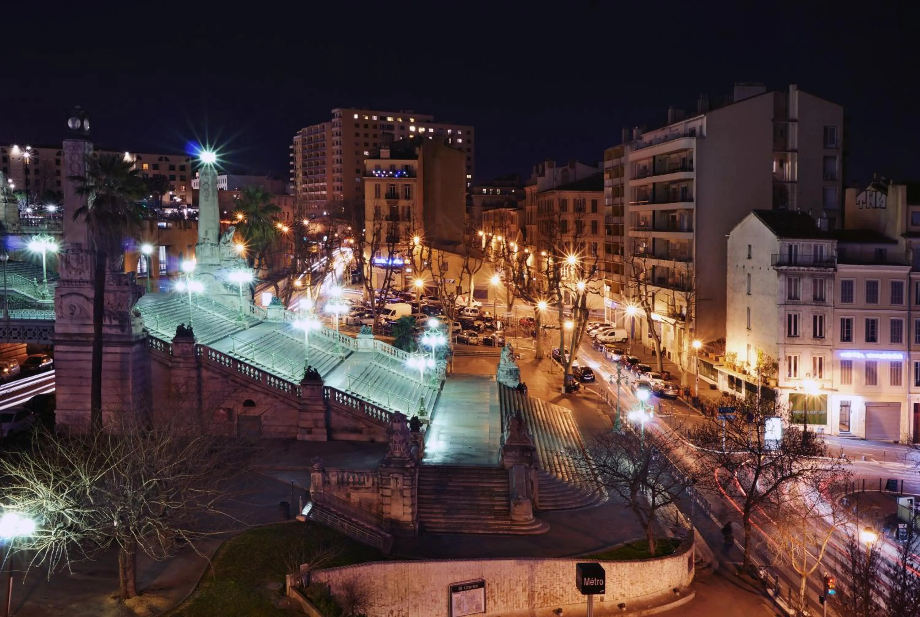 Nearby landmark in URBAN LOFT & SPA Marseille