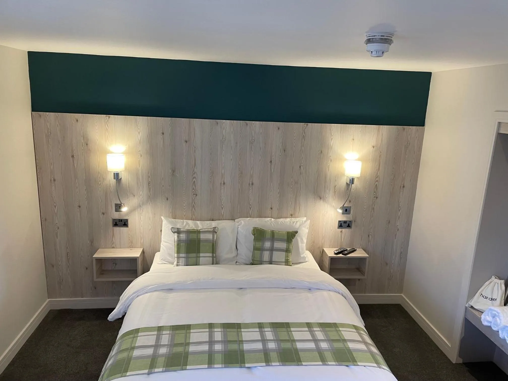 Bed in The White Horse