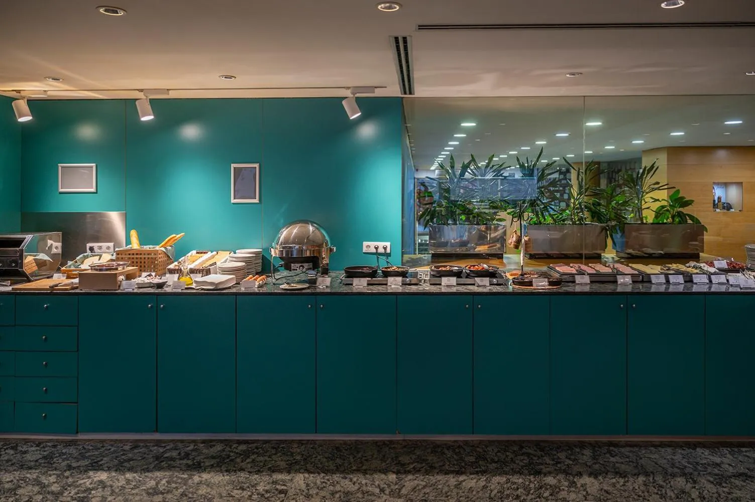 Buffet breakfast in Hesperia Andorra