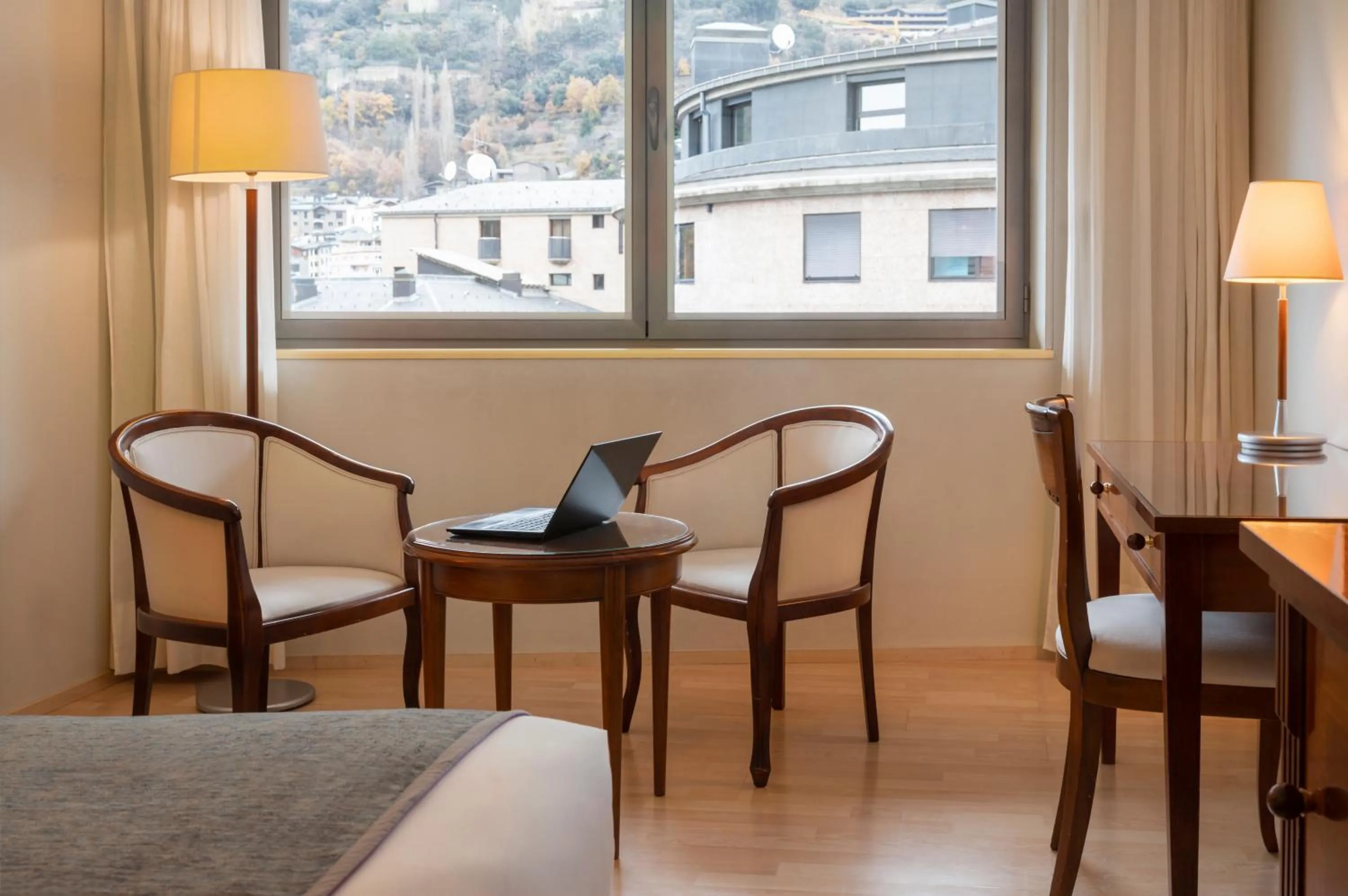 furniture in Hesperia Andorra