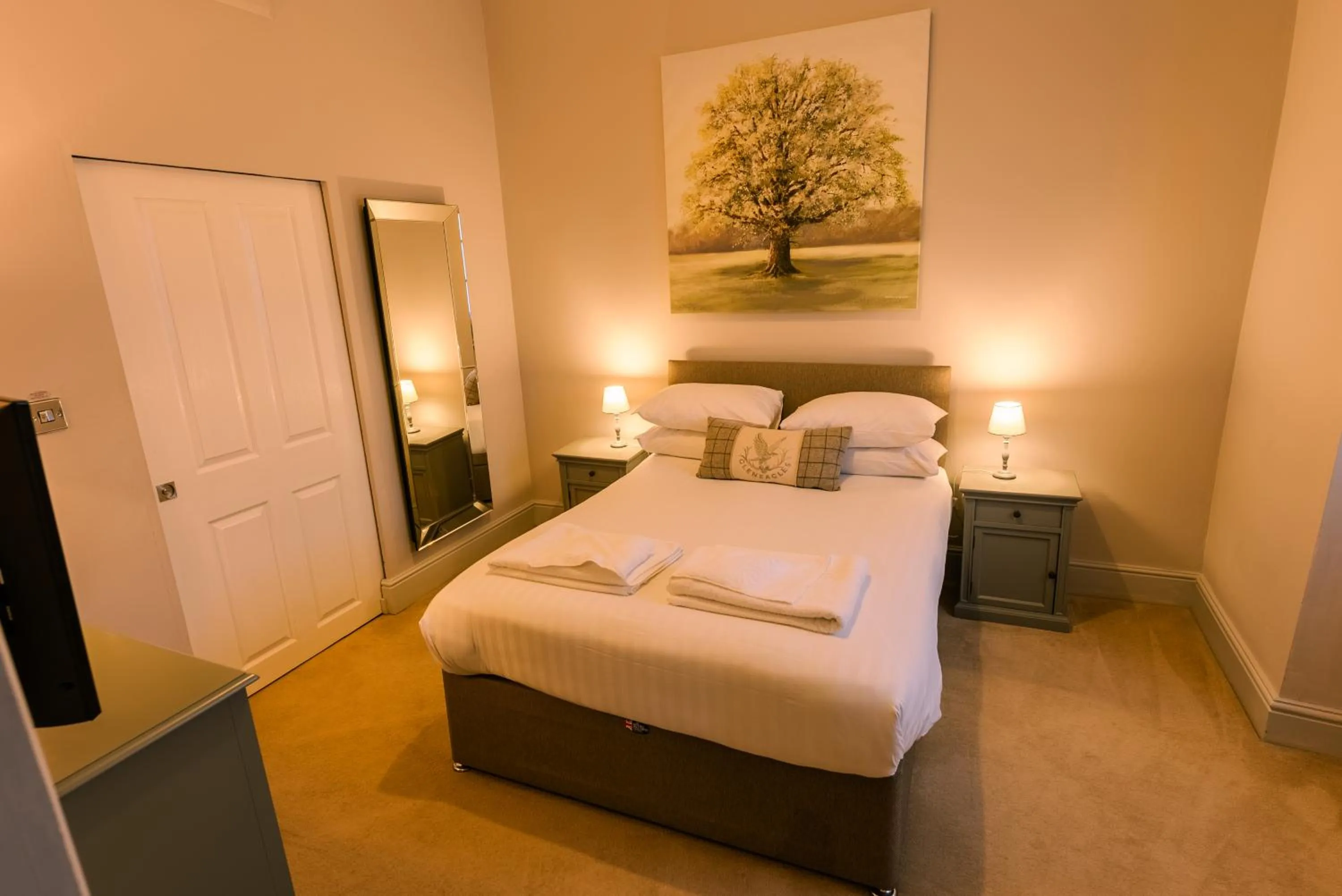 Bed in Oakerthorpe Holiday Village