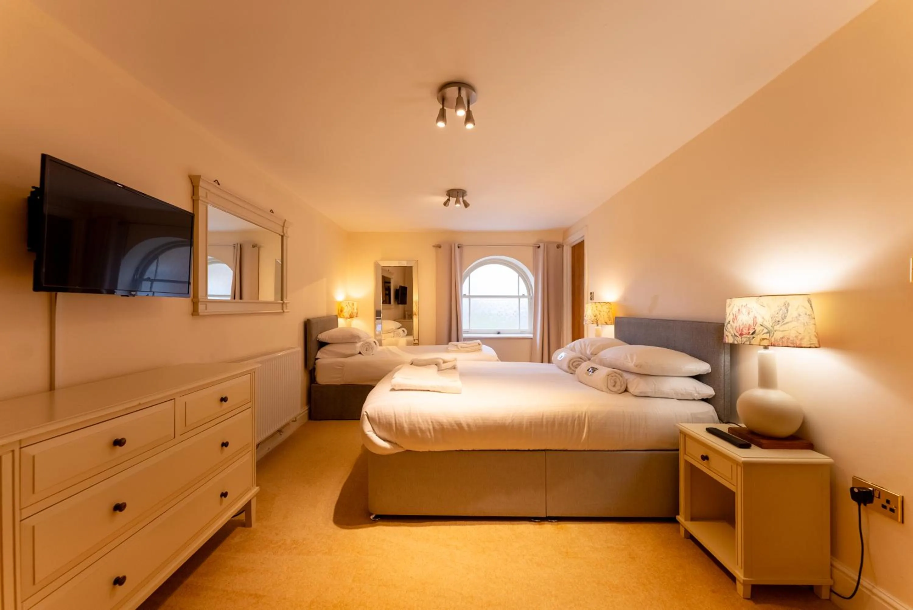 Bed in Oakerthorpe Holiday Village