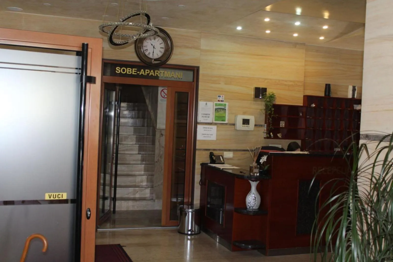 Facade/entrance in IN Hotel Zlatar ex Zlatarski Biseri