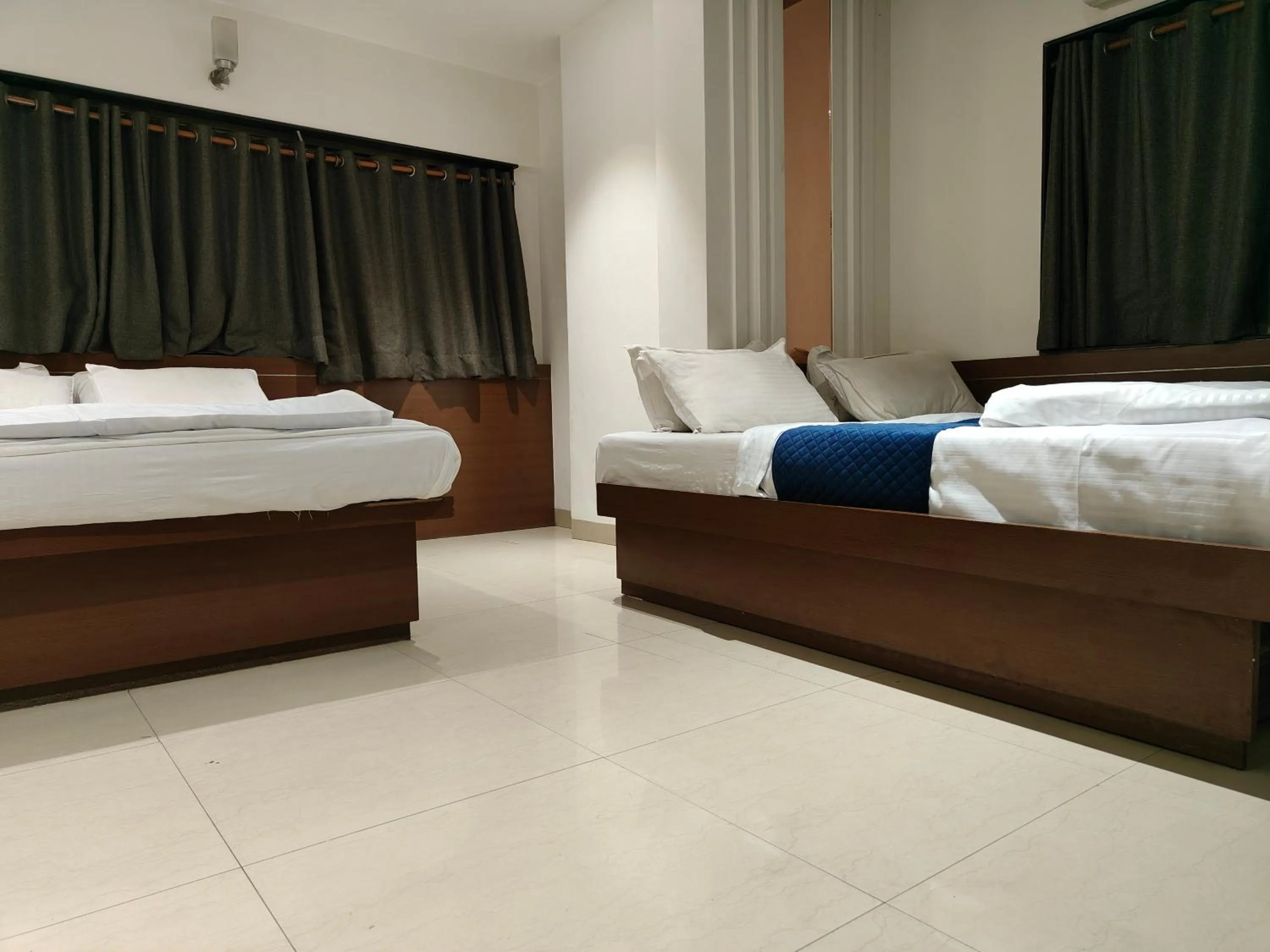 Bedroom, Bed in Hotel Anand Palace