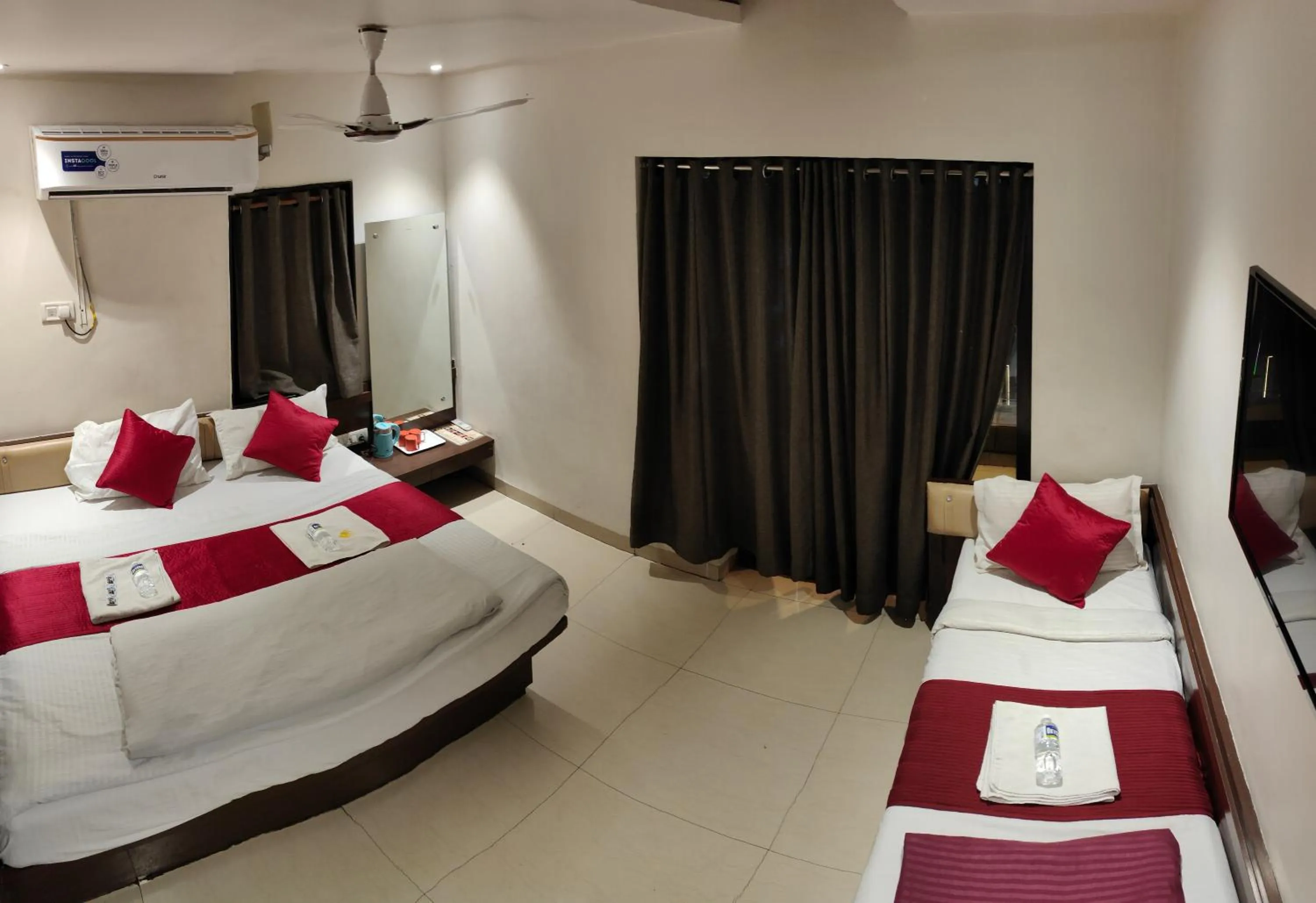 Bedroom, Bed in Hotel Anand Palace