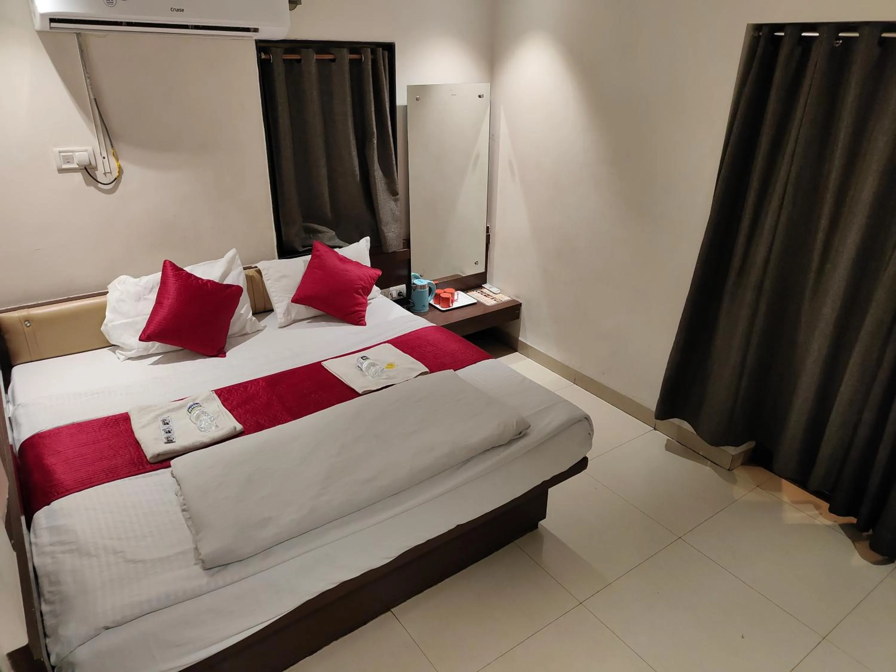 Patio, Bed in Hotel Anand Palace