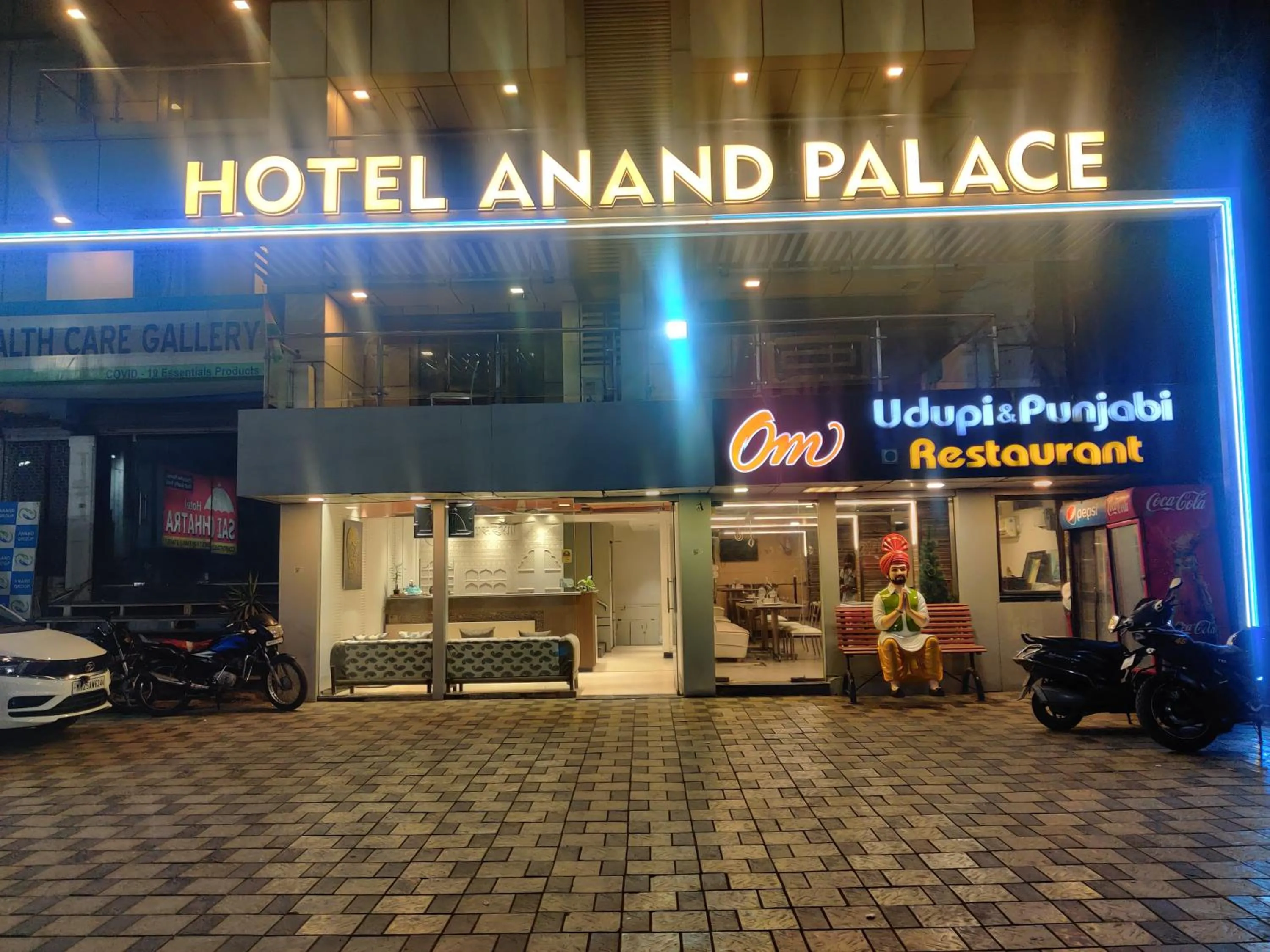 Property building in Hotel Anand Palace