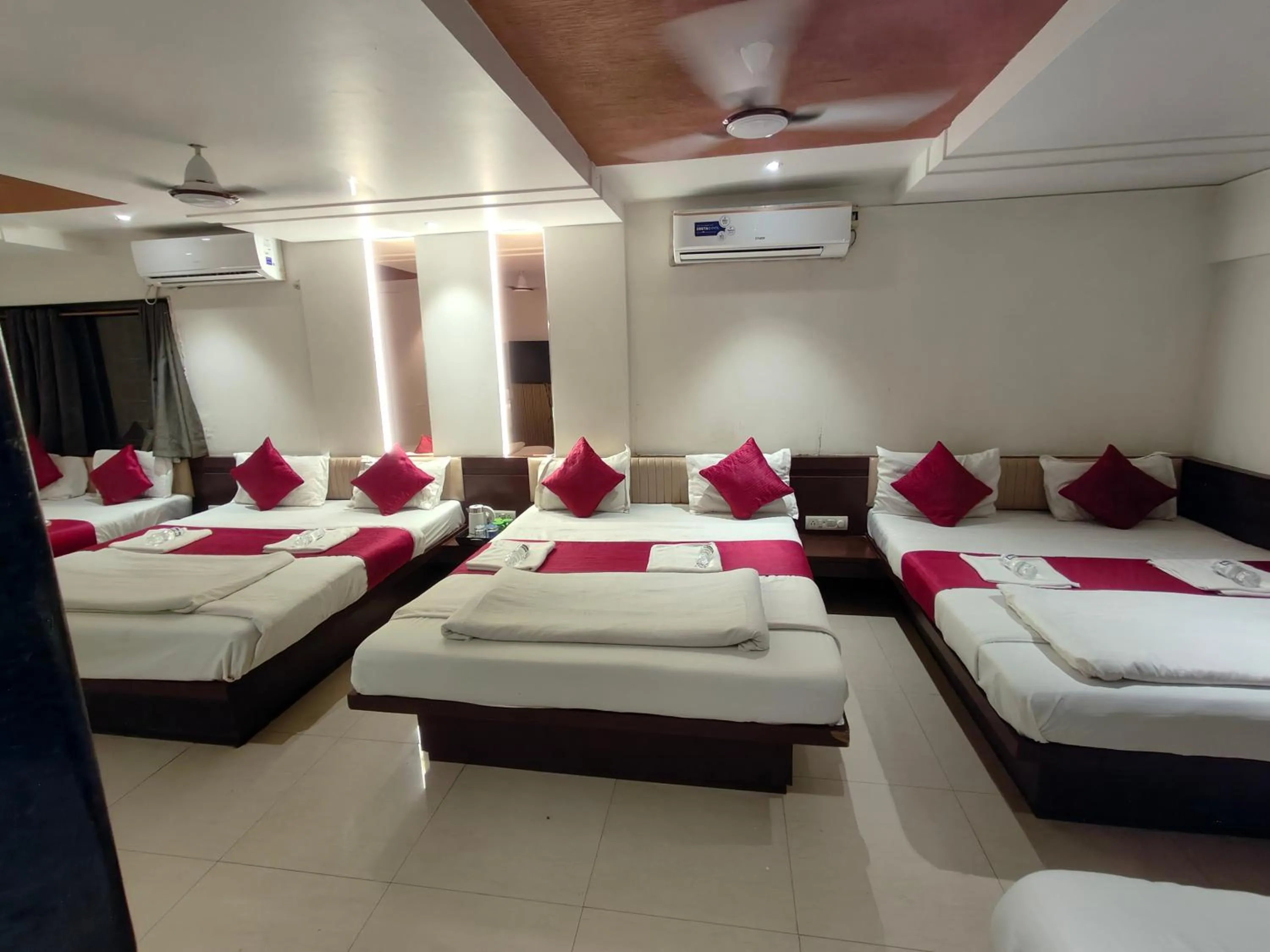 Bedroom, Bed in Hotel Anand Palace