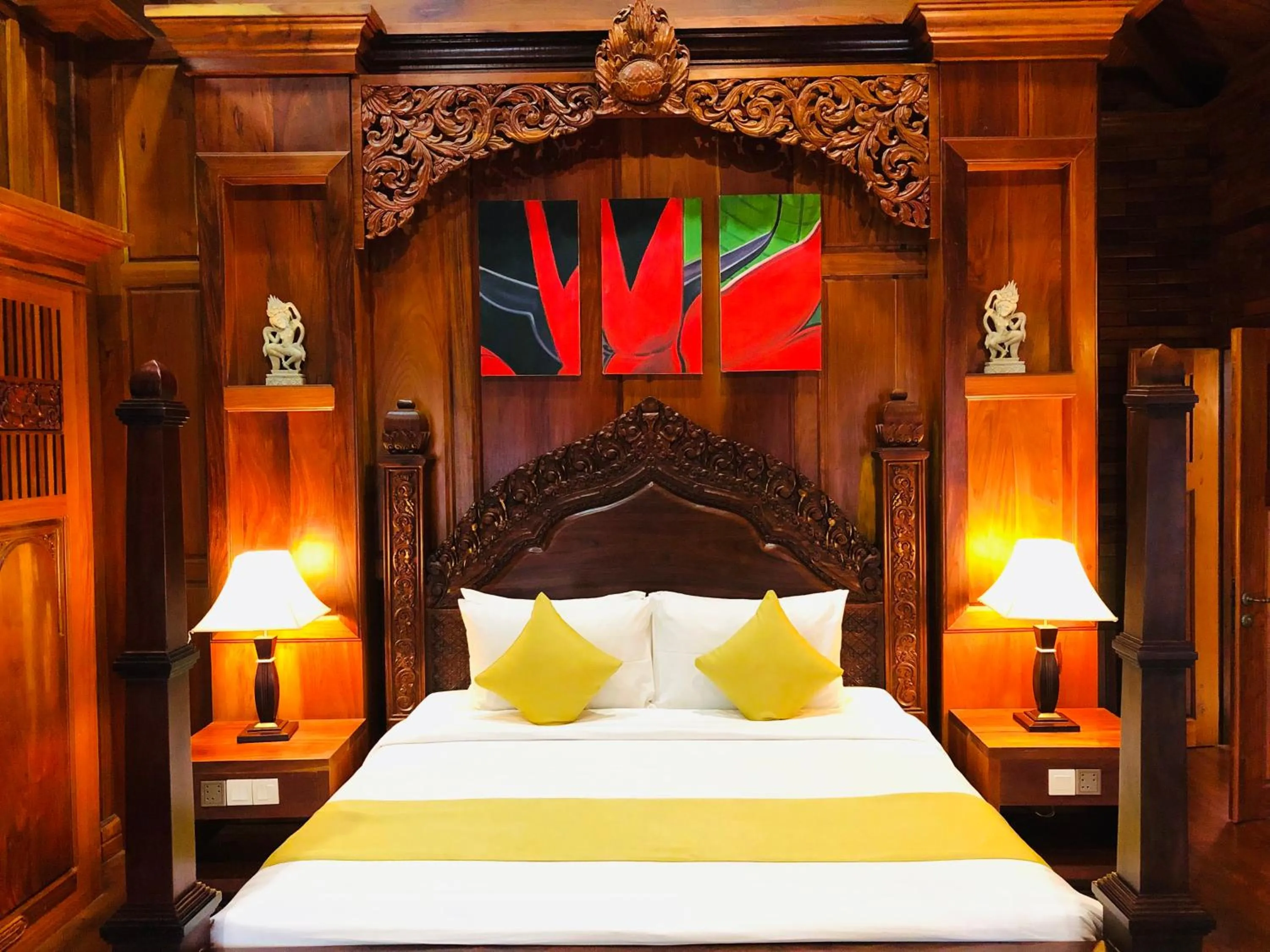 Bed in Try Palace Resort Kep