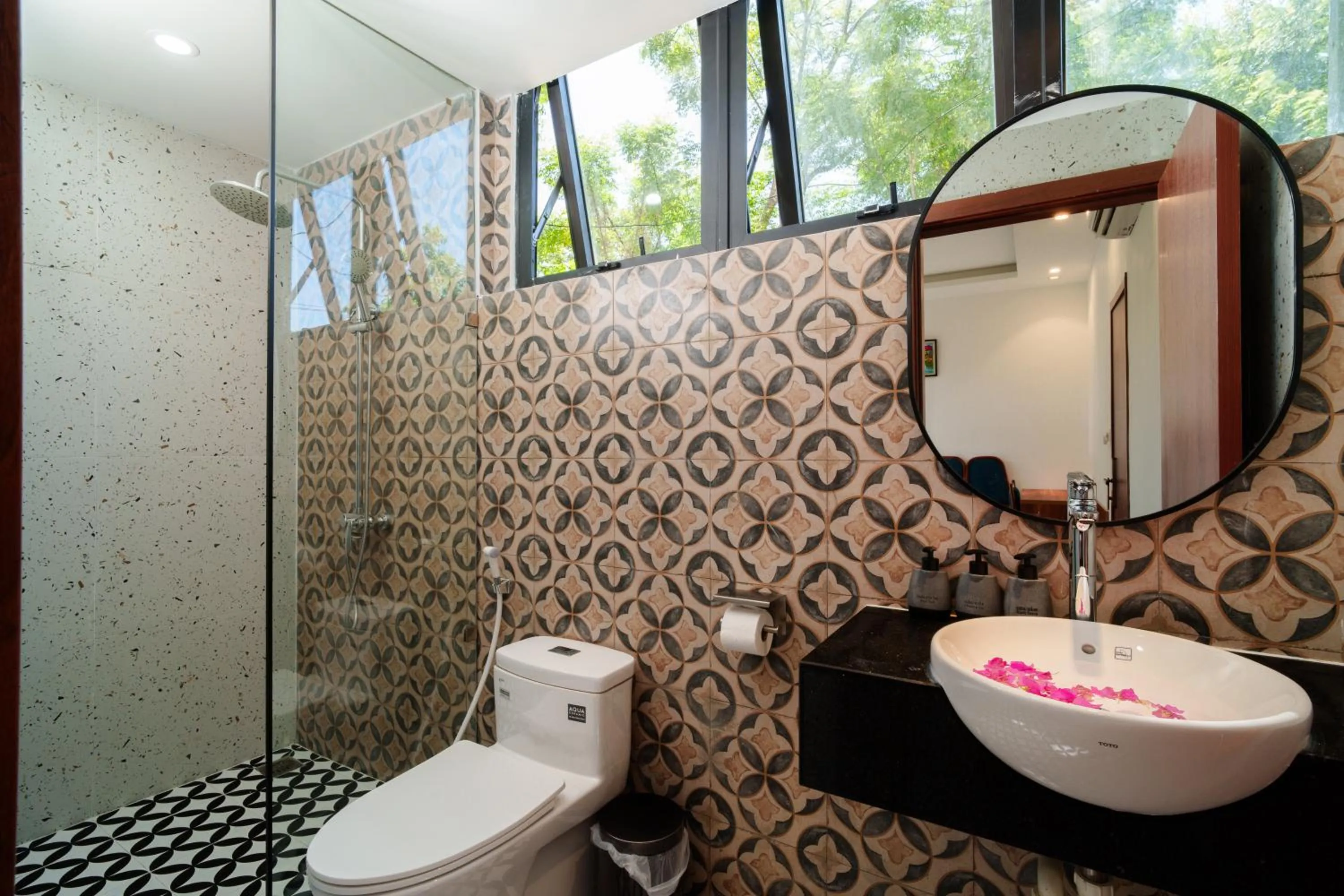 Shower in Serene Riverside Hotel Hoi An