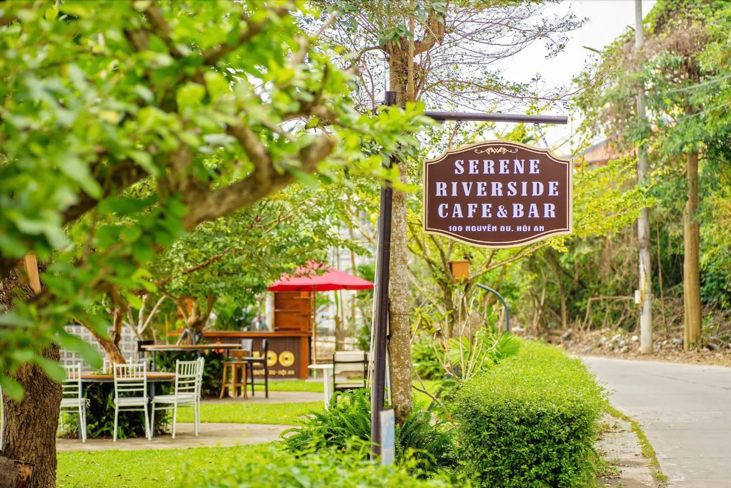Restaurant/places to eat in Serene Riverside Hotel Hoi An