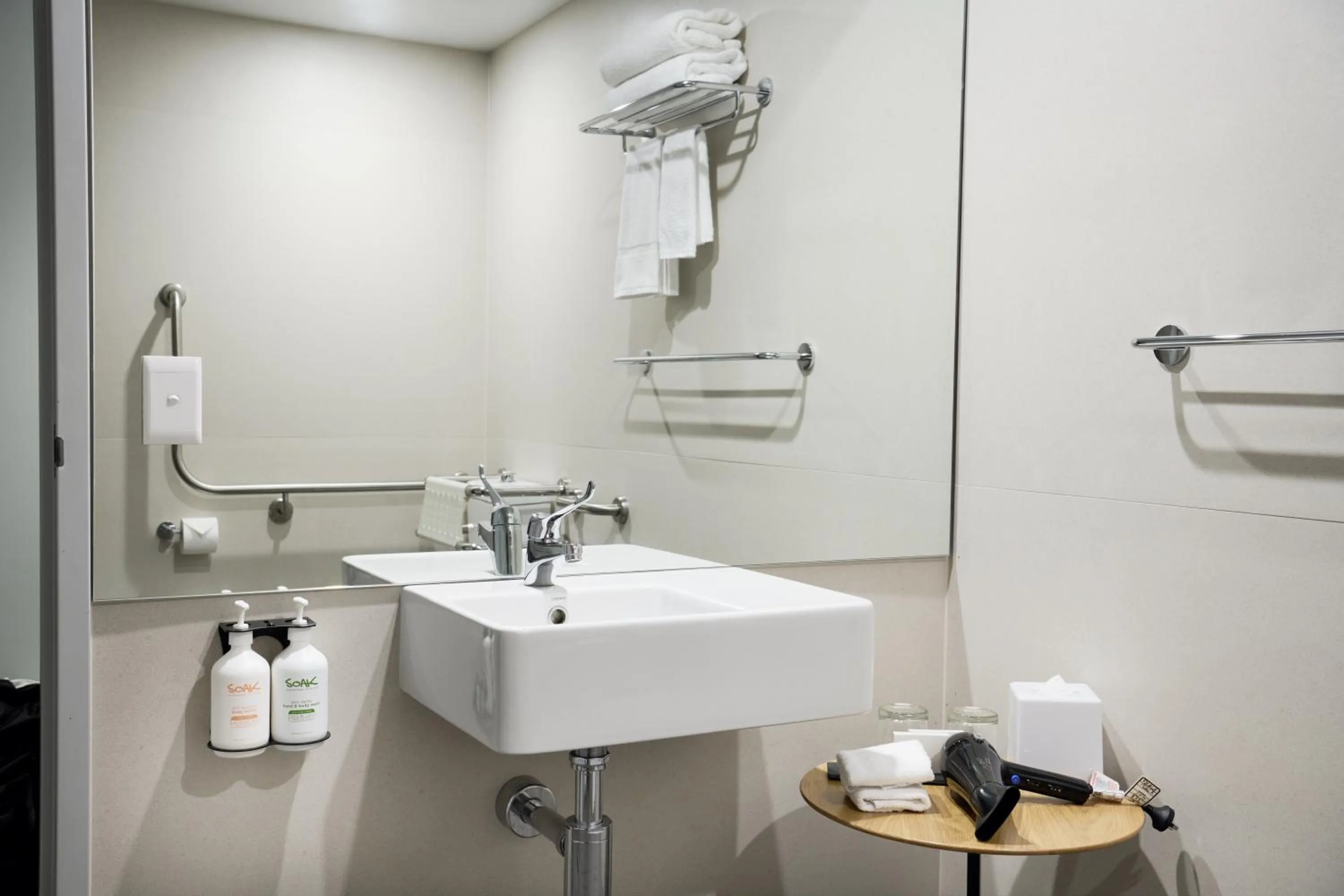 Bathroom in Holiday Inn West Perth by IHG