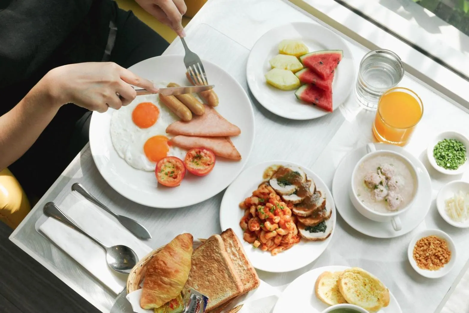 Breakfast in Le Tada Residence