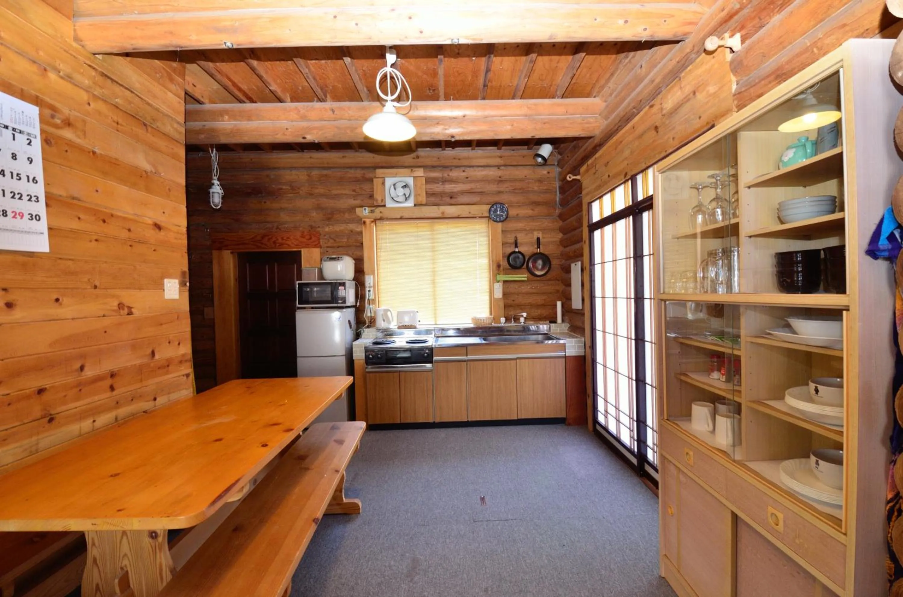 Communal kitchen in Hakuba Haven Lodge