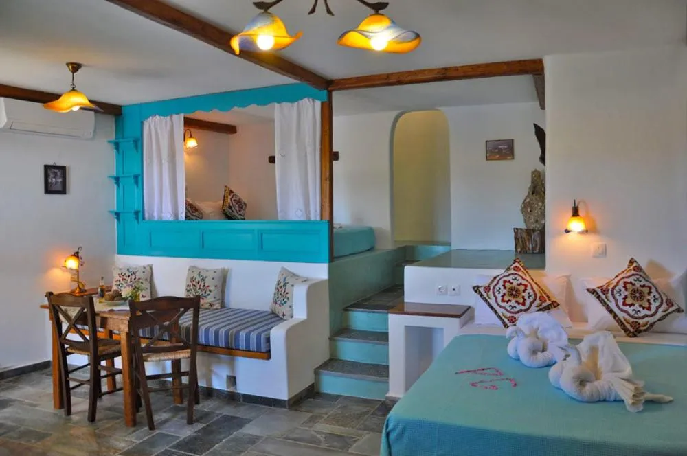 Photo of the whole room, Bed in Pano Gitonia