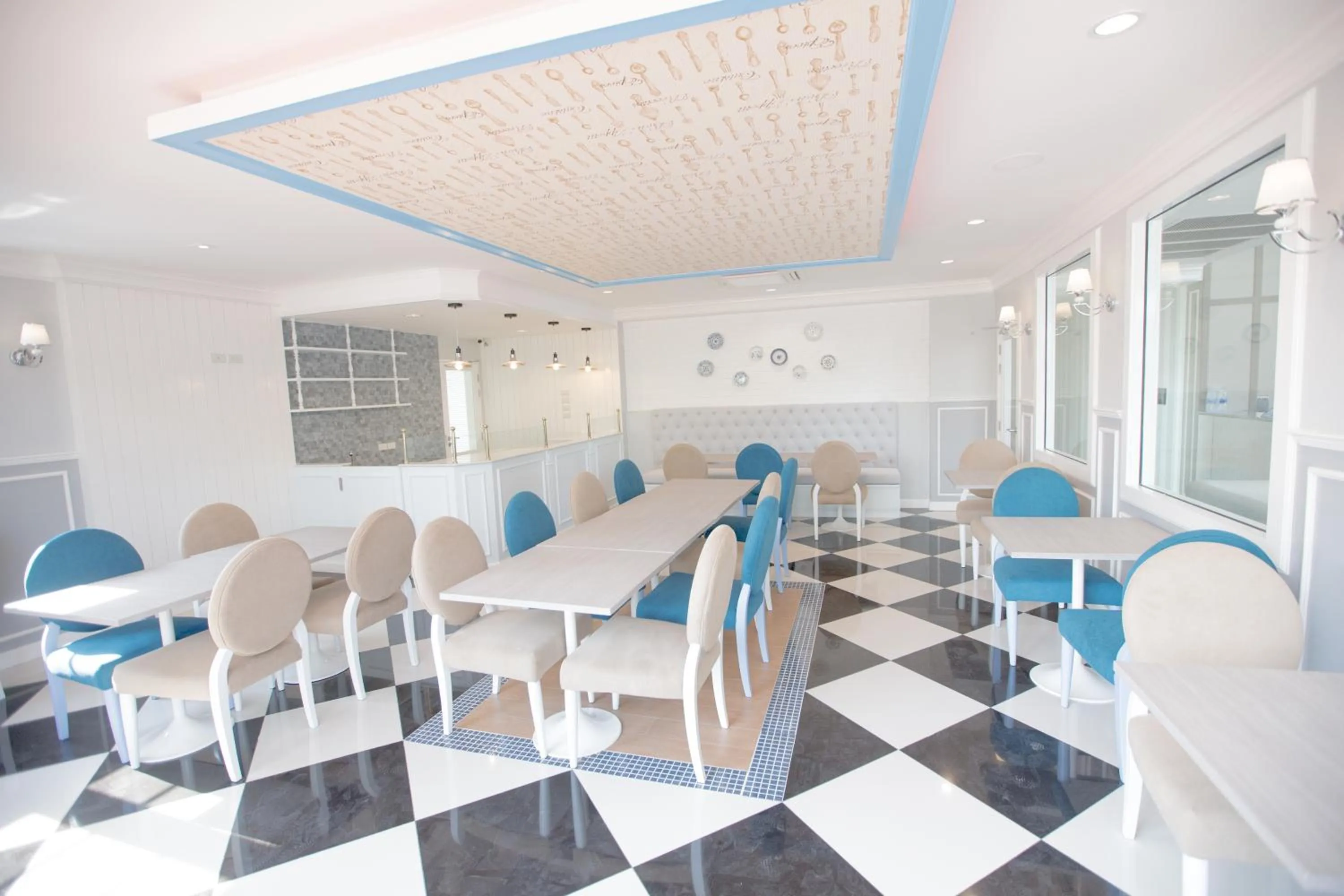 Restaurant/places to eat in The Bedroom Ladprao 101 Bangkok - SHA