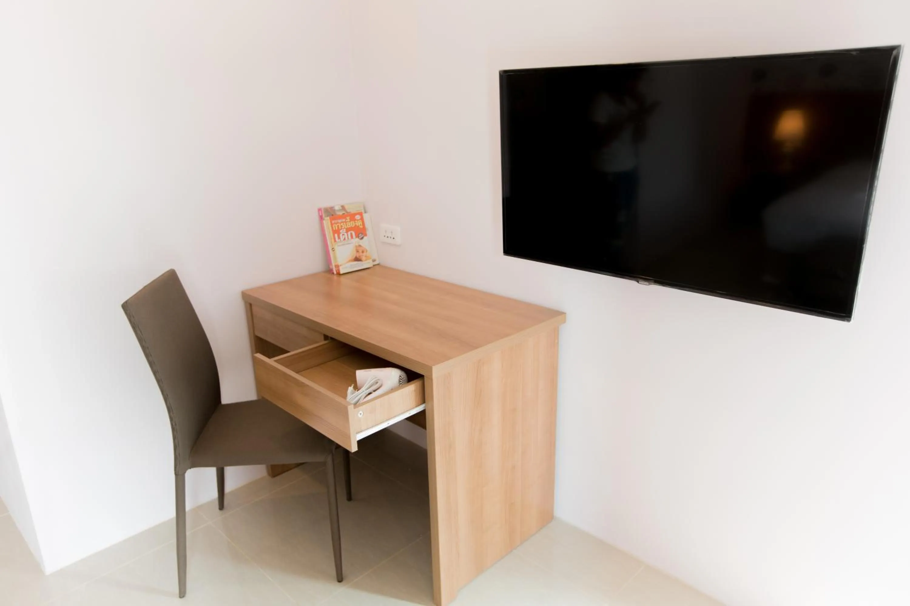 Decorative detail in The Bedroom Ladprao 101 Bangkok - SHA