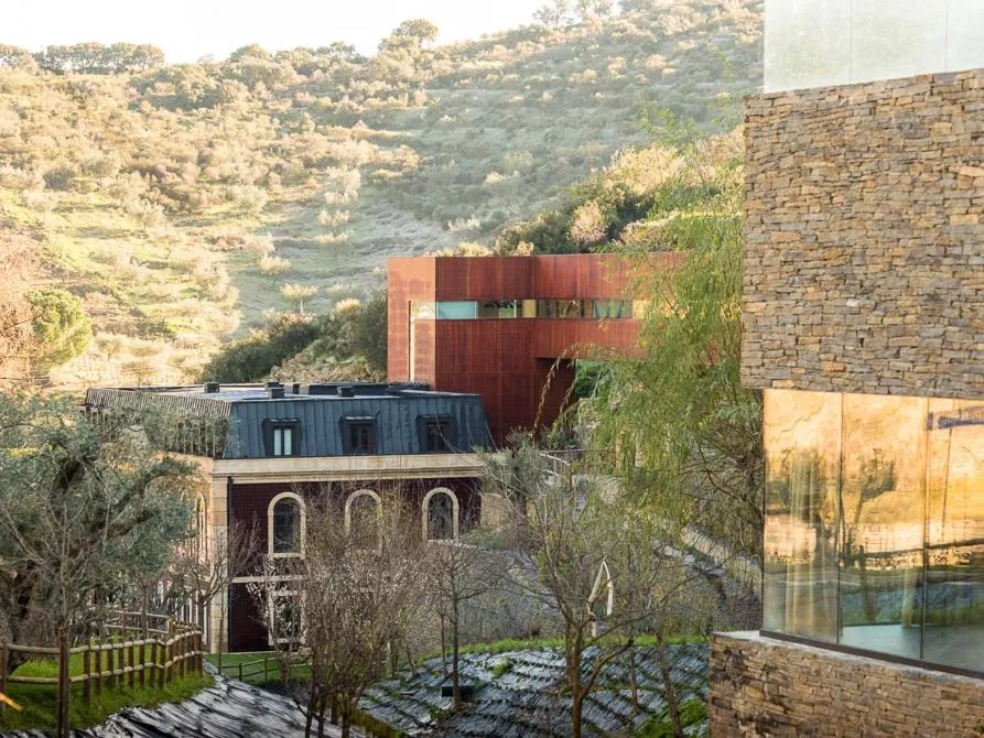 Facade/entrance in Longroiva Hotel Rural