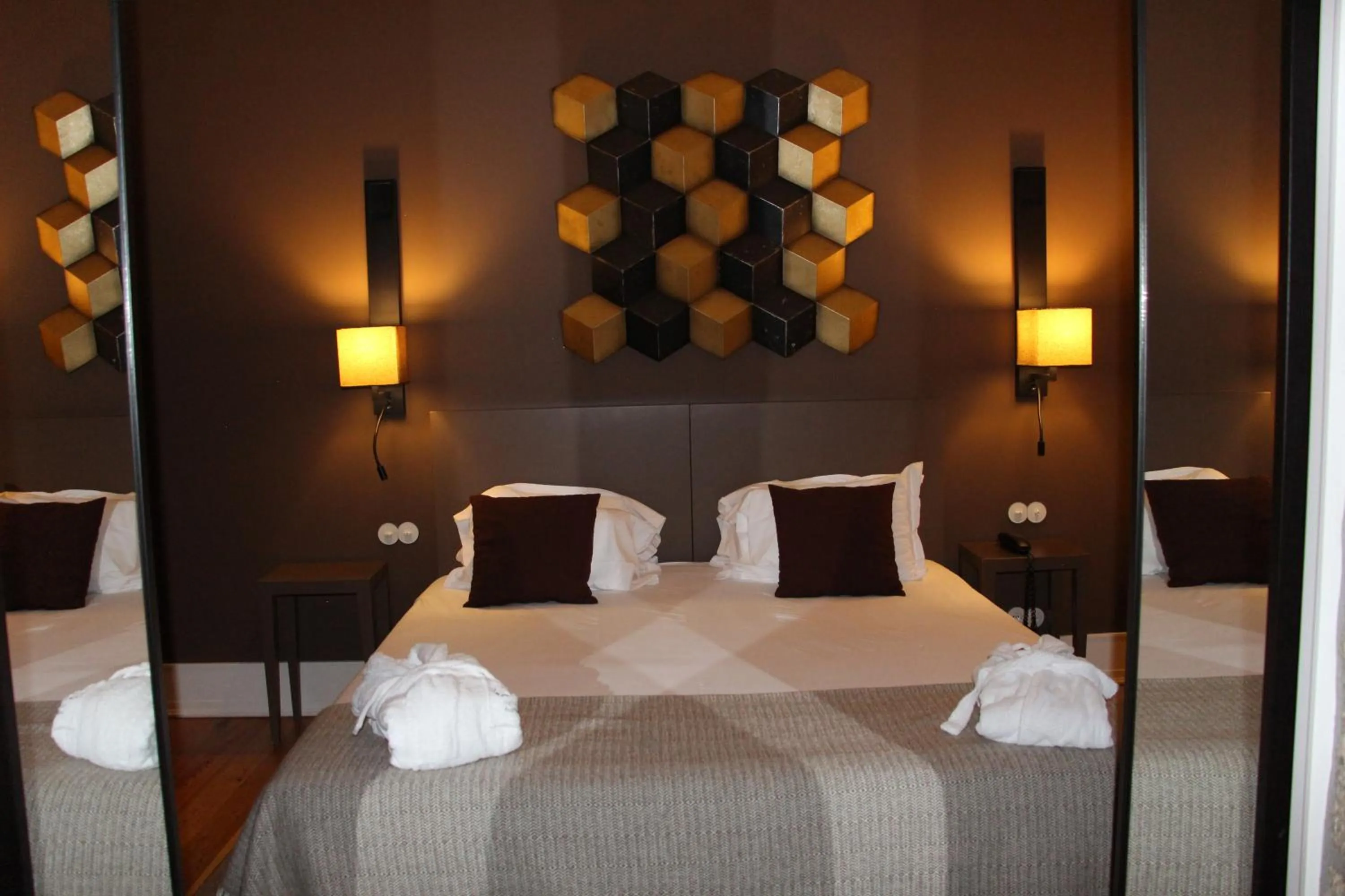 Bed in Longroiva Hotel Rural