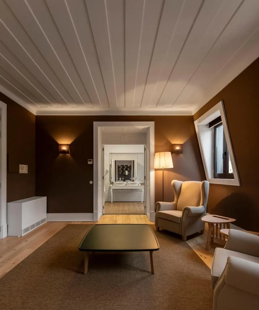 TV and multimedia in Longroiva Hotel Rural