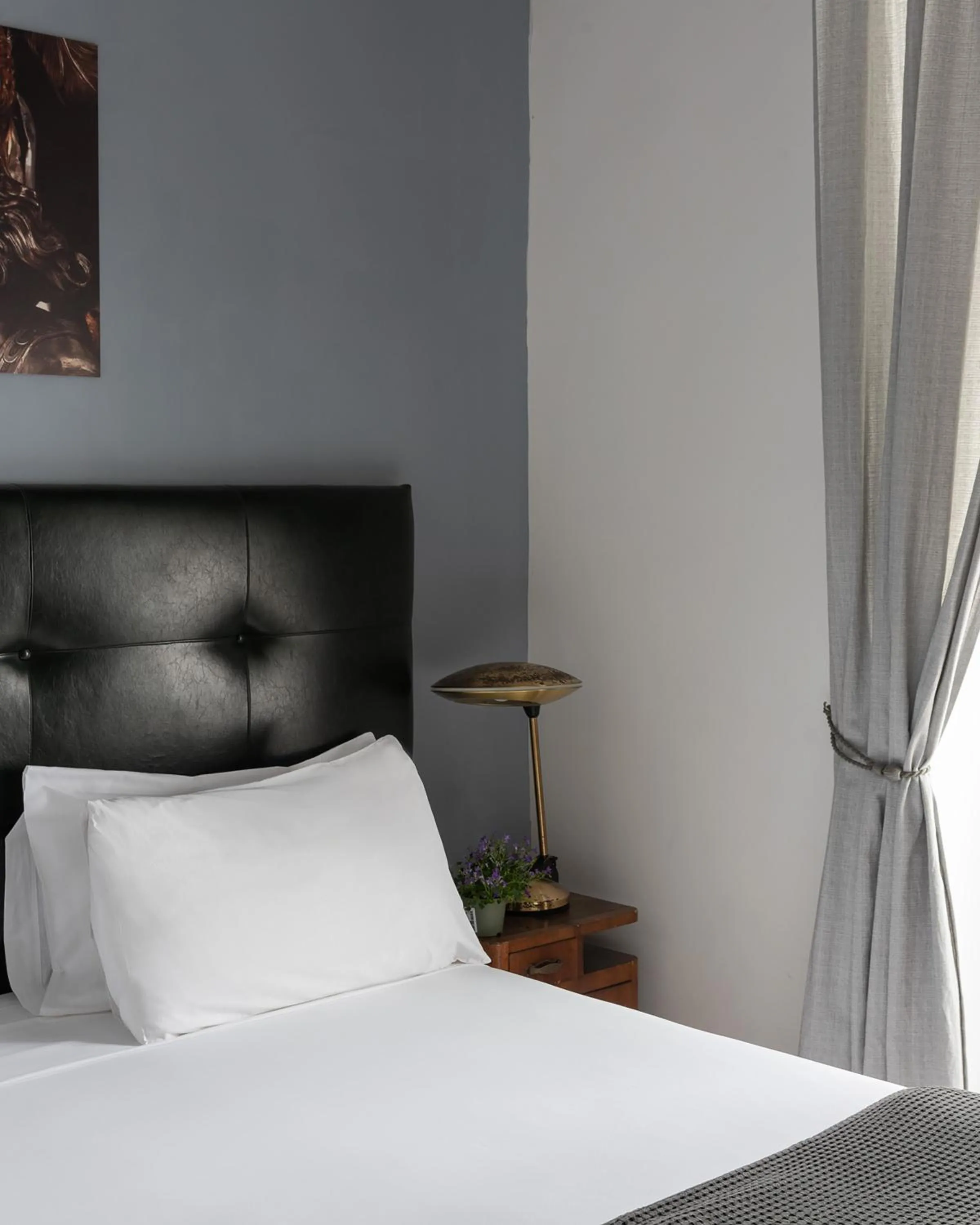 Bed in Petrucci Garden B&B