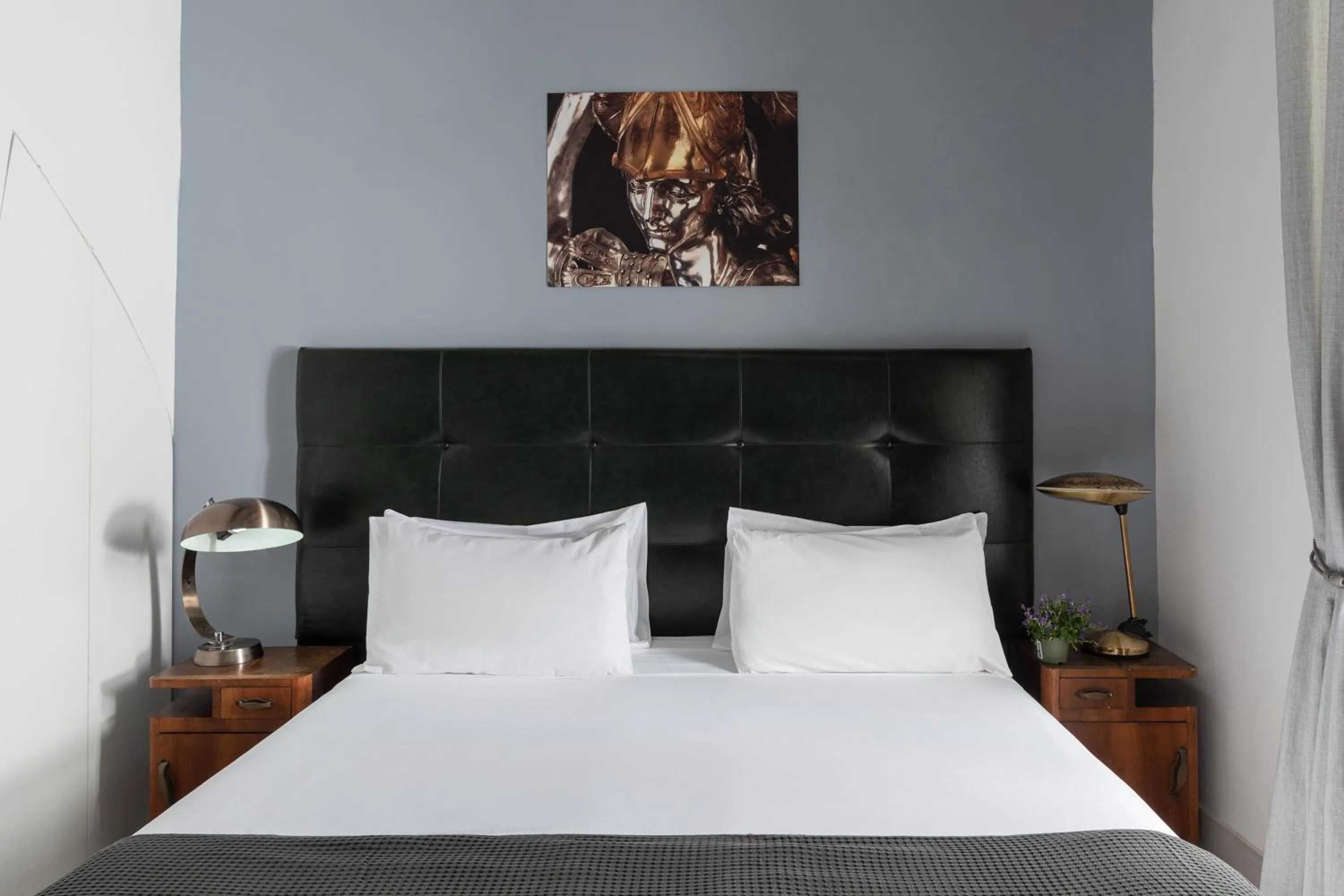 Bed in Petrucci Garden B&B