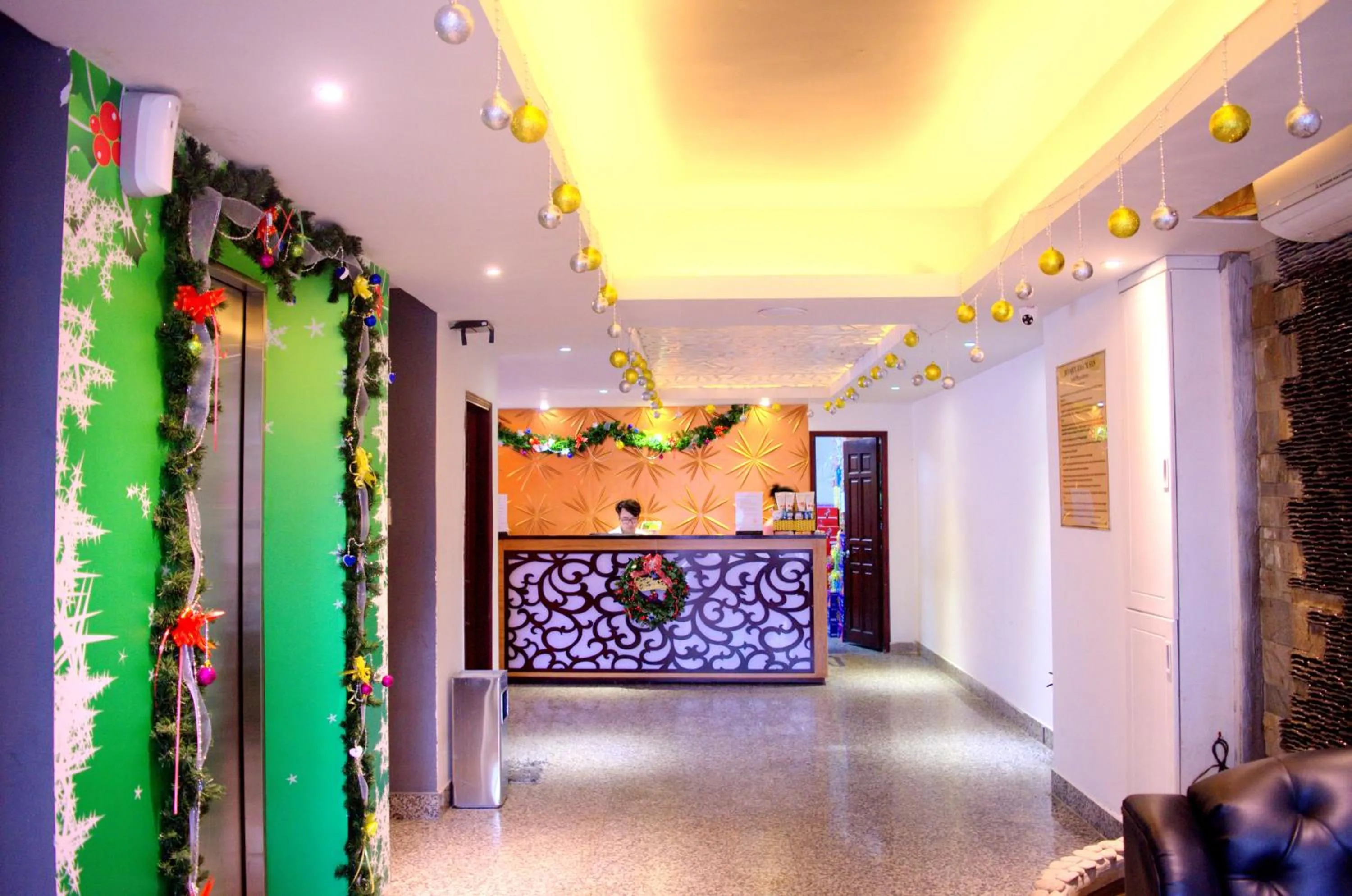 Staff in Bonita Grand Hotel