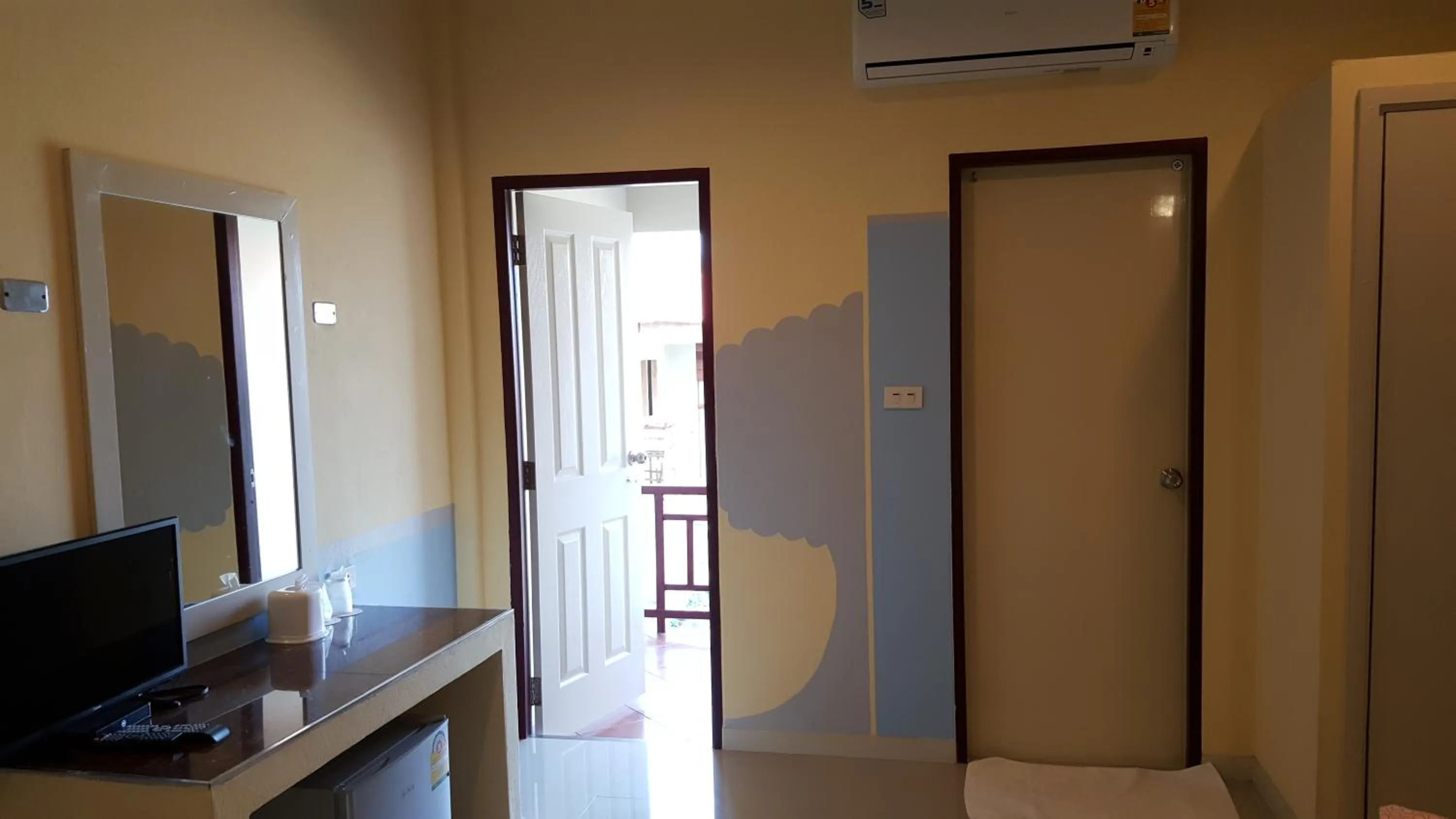 Juntima Place at Amphawa