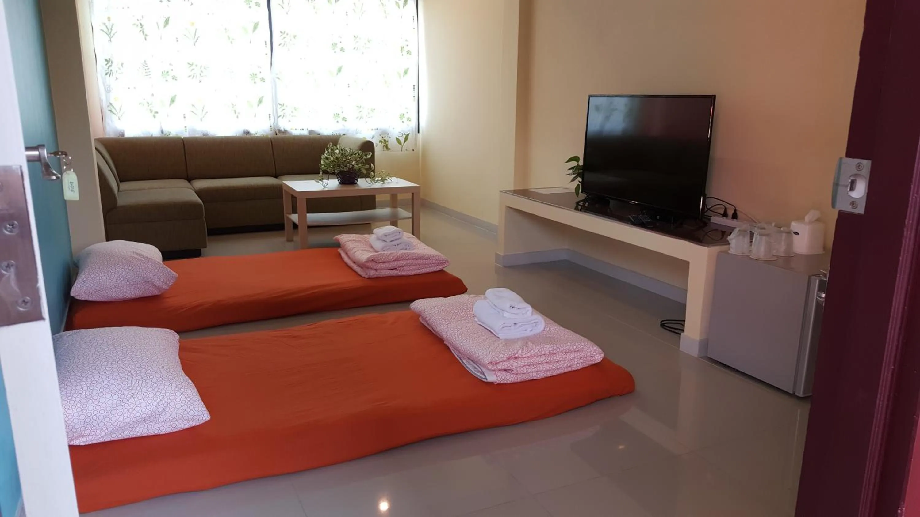 Bed in Juntima Place at Amphawa