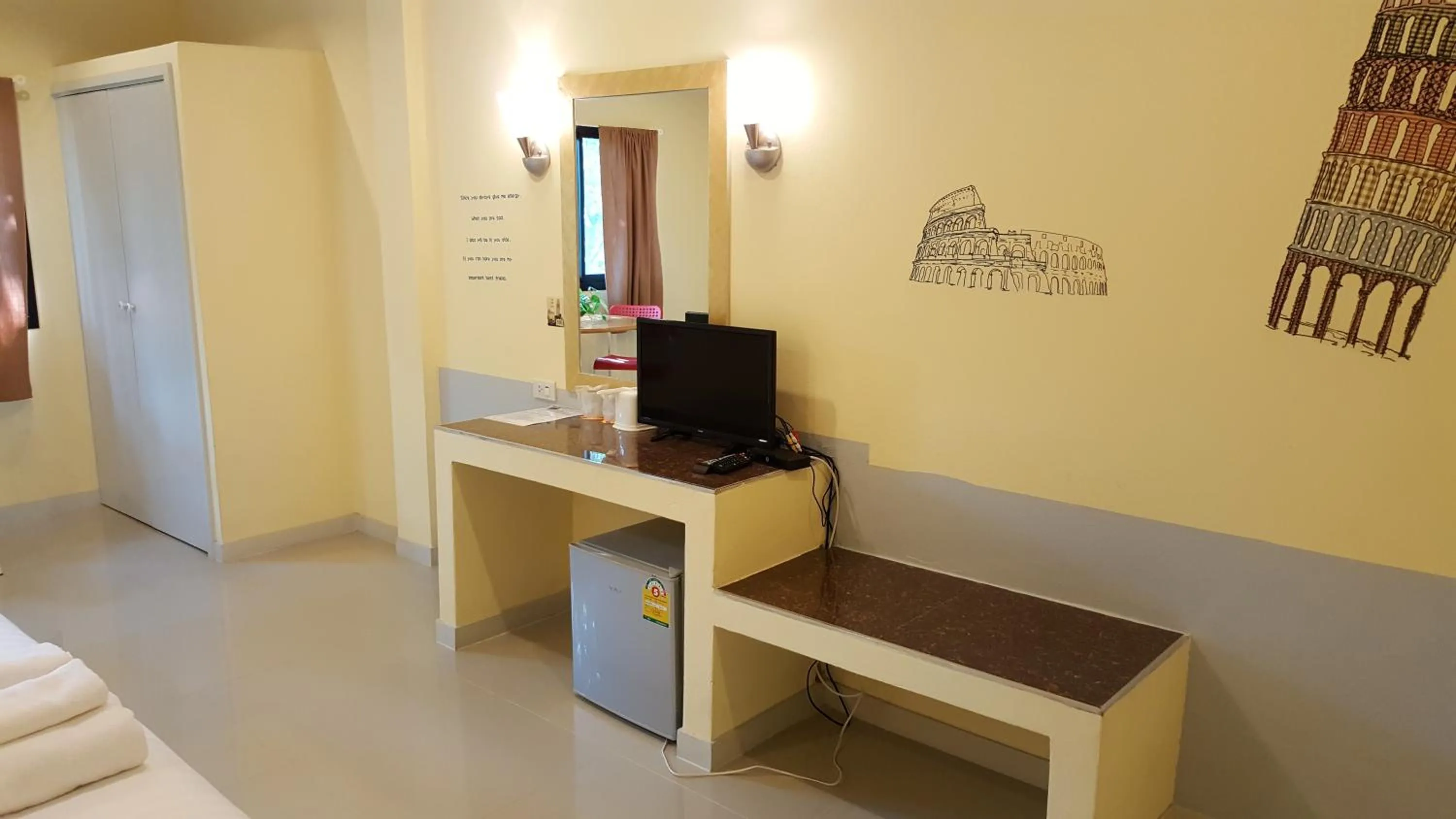 Juntima Place at Amphawa