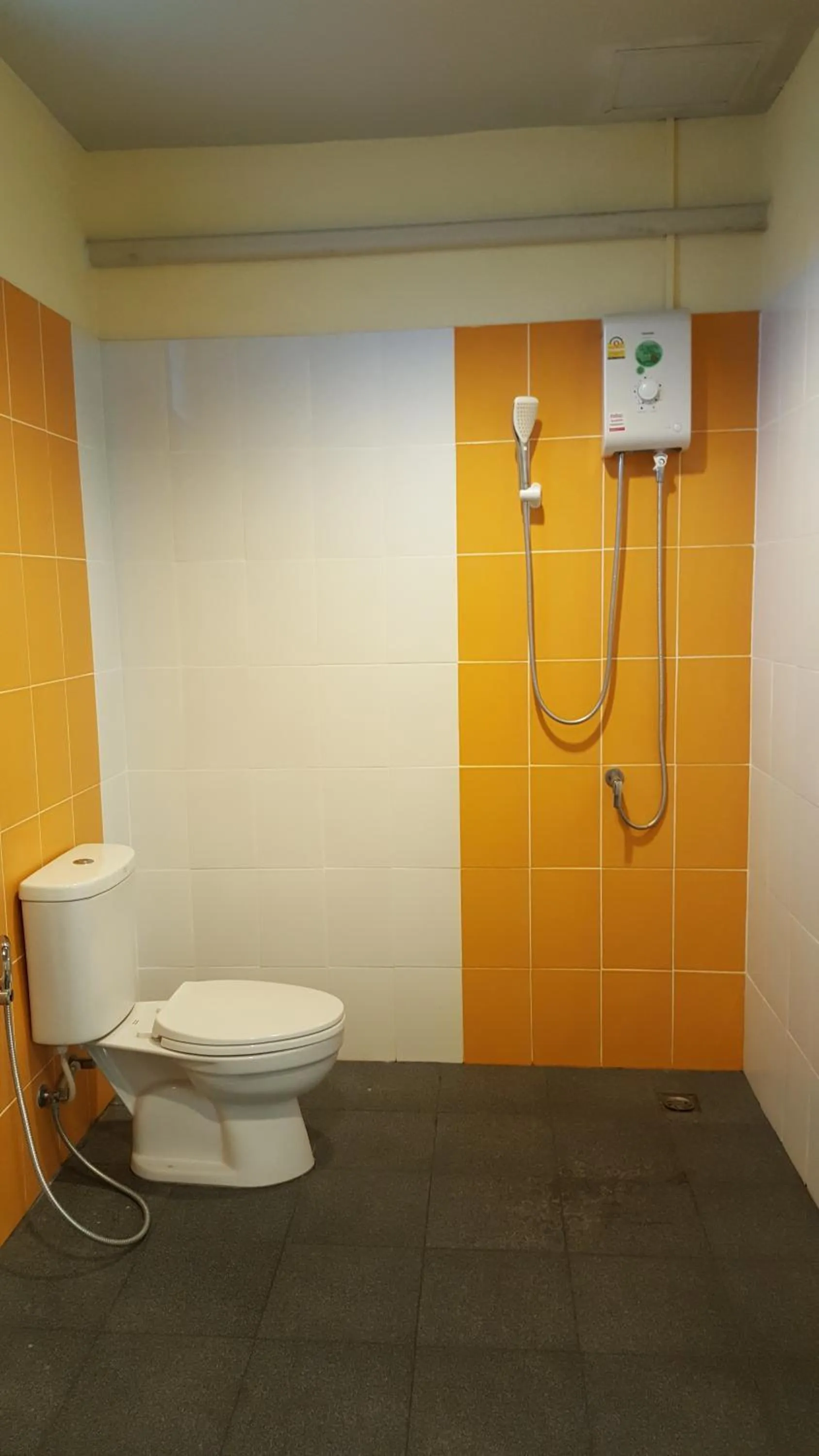 Juntima Place at Amphawa