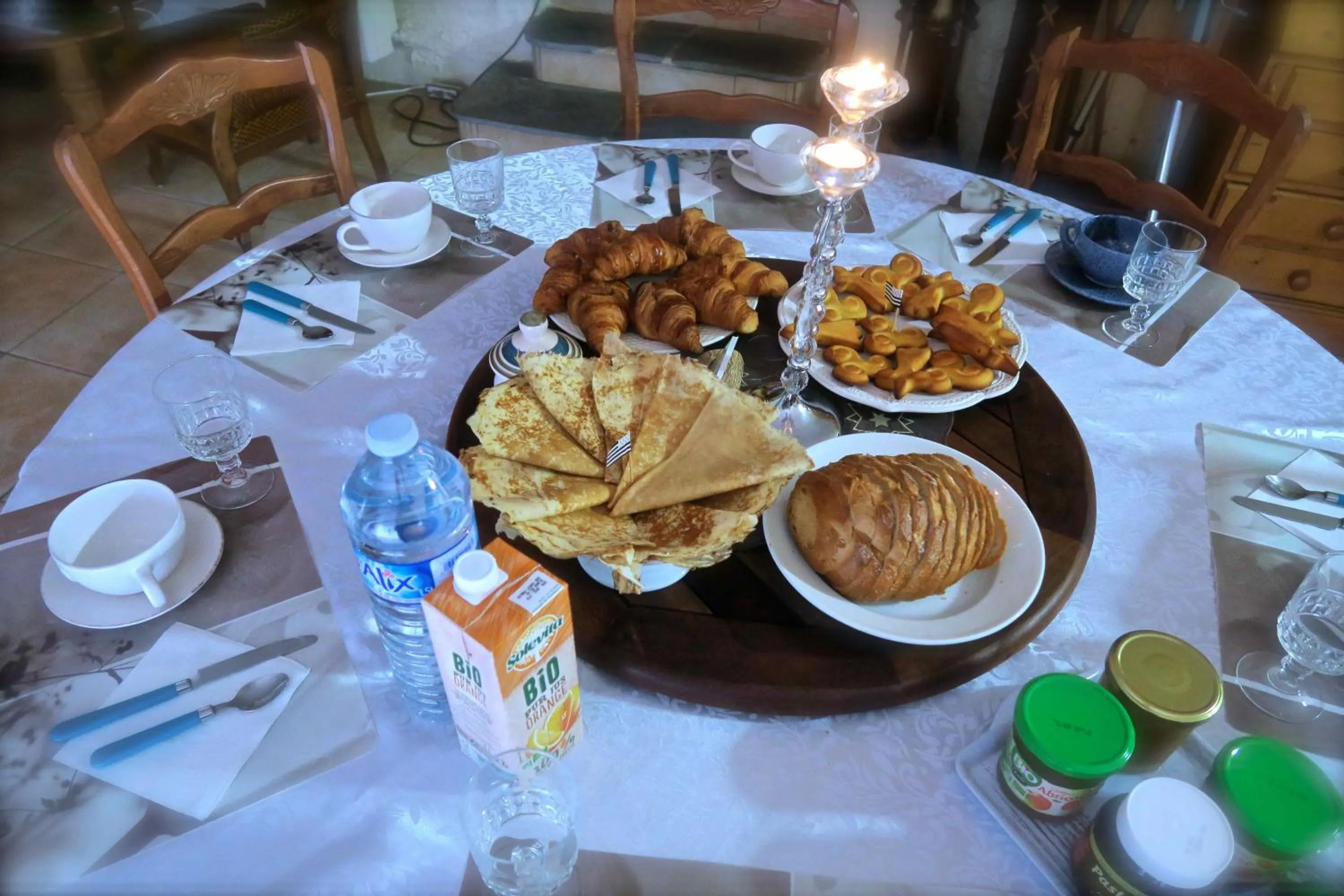 Food and drinks in Kerarz - Chambre d'hôtes