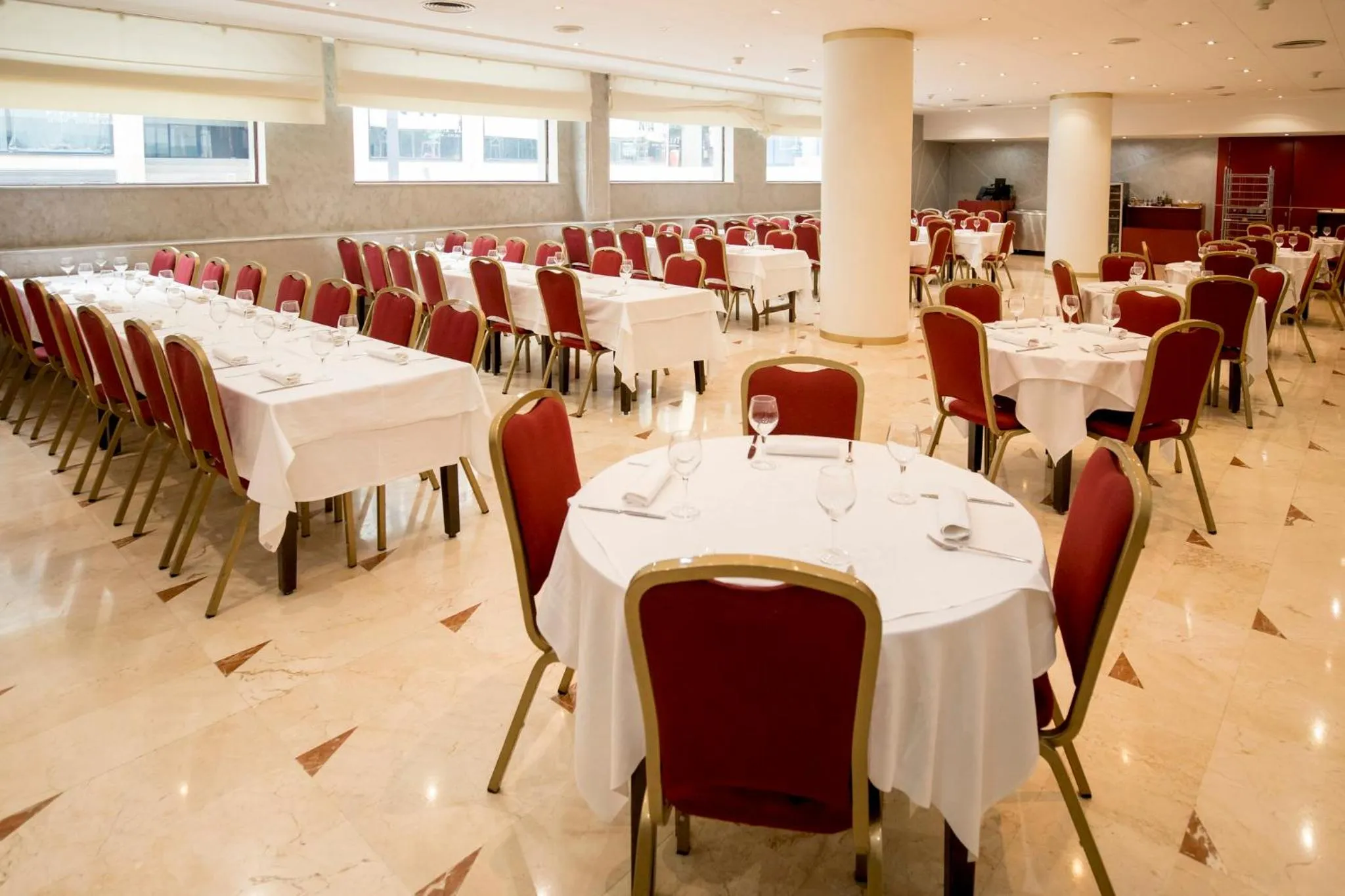 Restaurant/places to eat in Sercotel Delfos Andorra