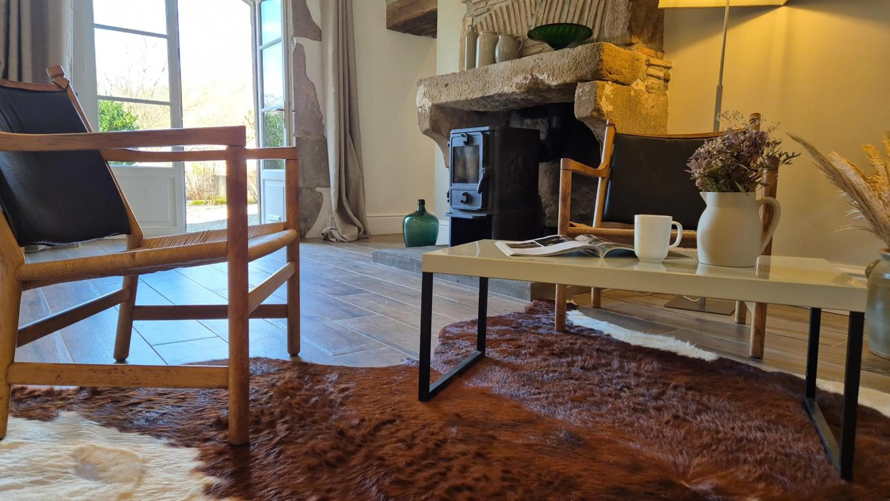 Seating area in Moulin Renaudiots - Escapade Luxe Refuge cosy & Bourgogne au coin du feu