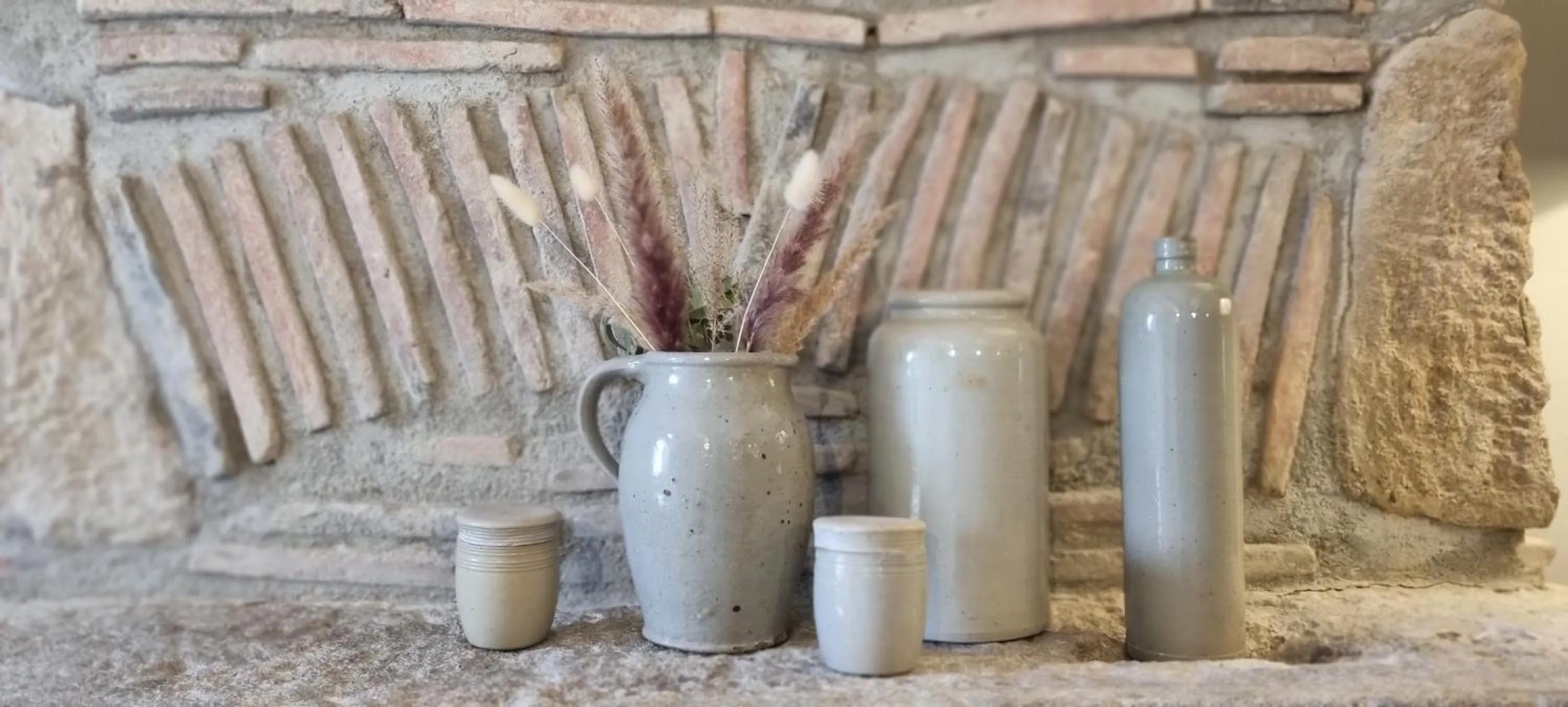 Decorative detail in Moulin Renaudiots - Escapade Luxe Refuge cosy & Bourgogne au coin du feu